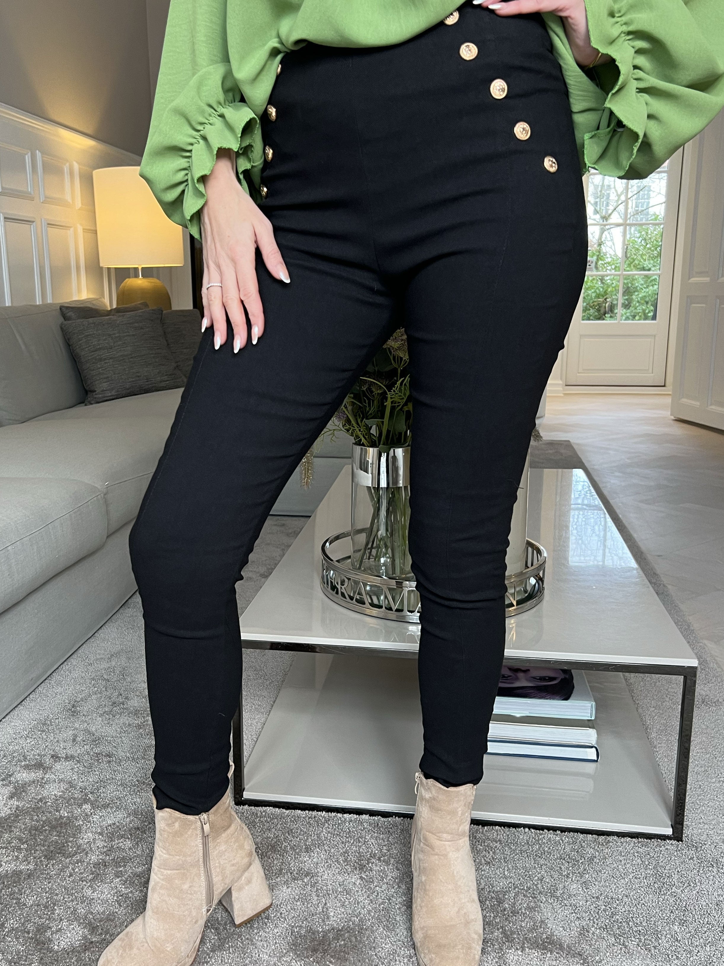 Anemone - Svarta leggings med guldknappar - Black