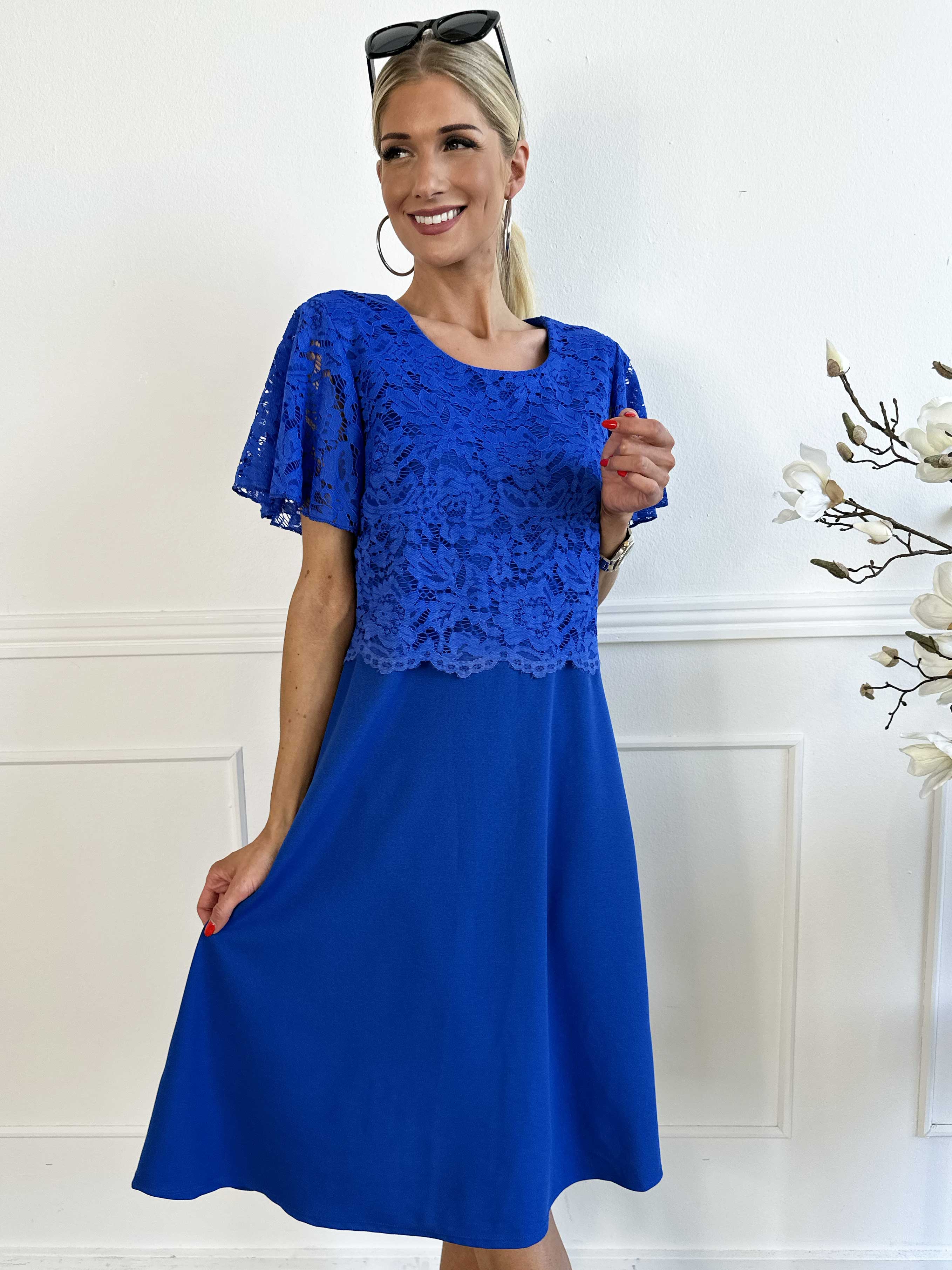 Aniki - Fin feminin klänning med spetsöverdel