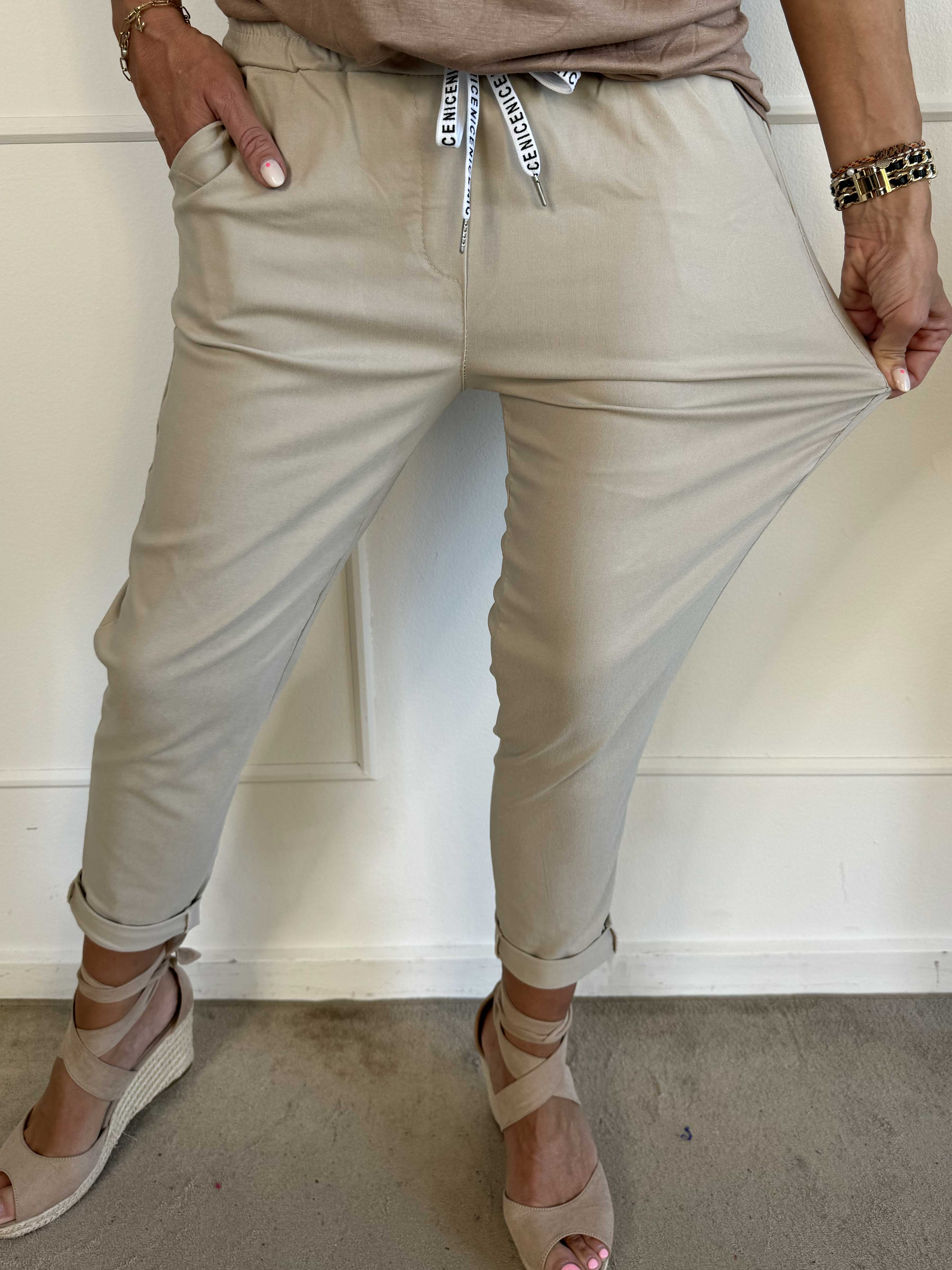 Antalya - Ankellånga byxor med resår i midjan