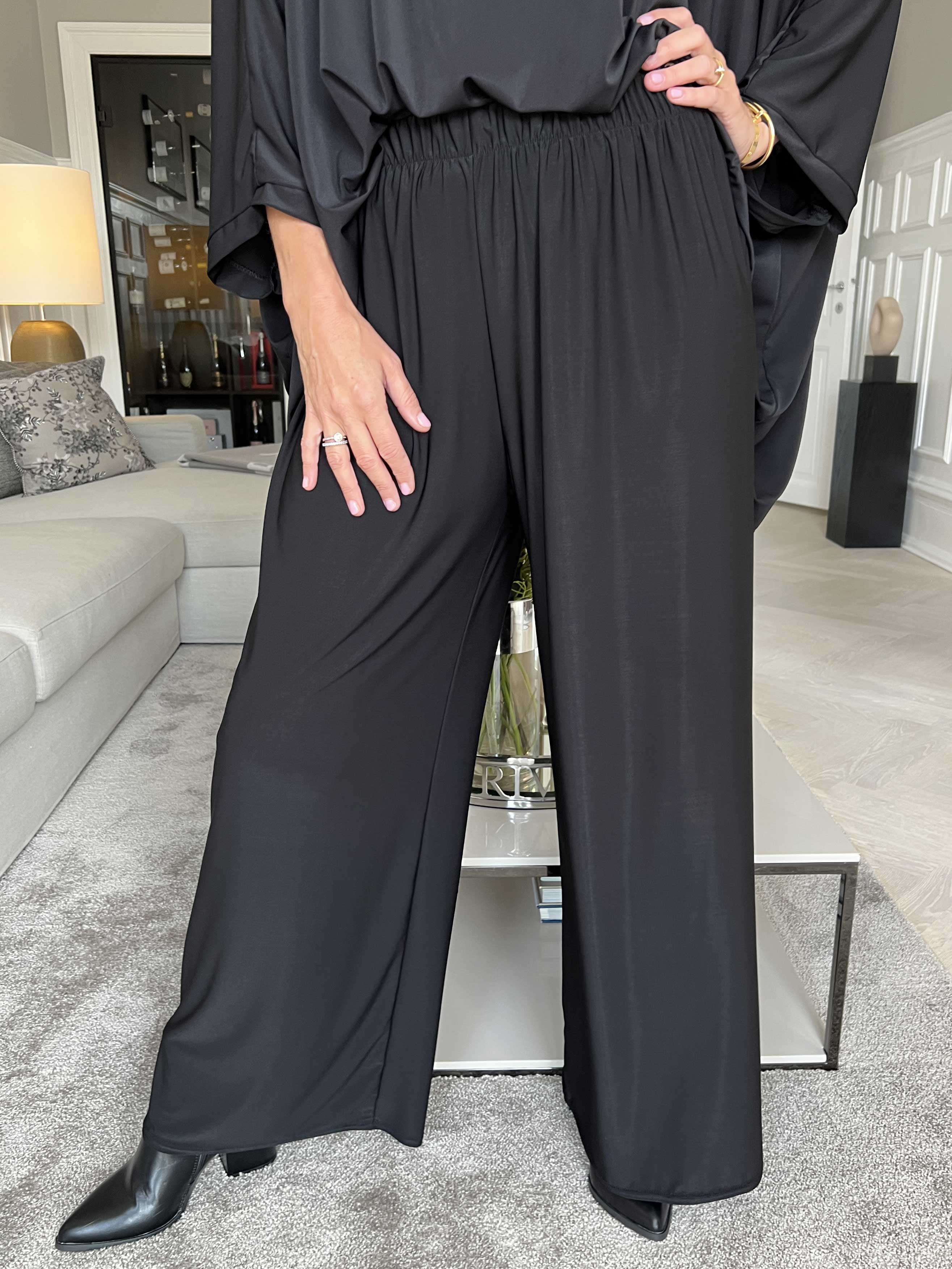 Augustina - Lösa elastiska byxor