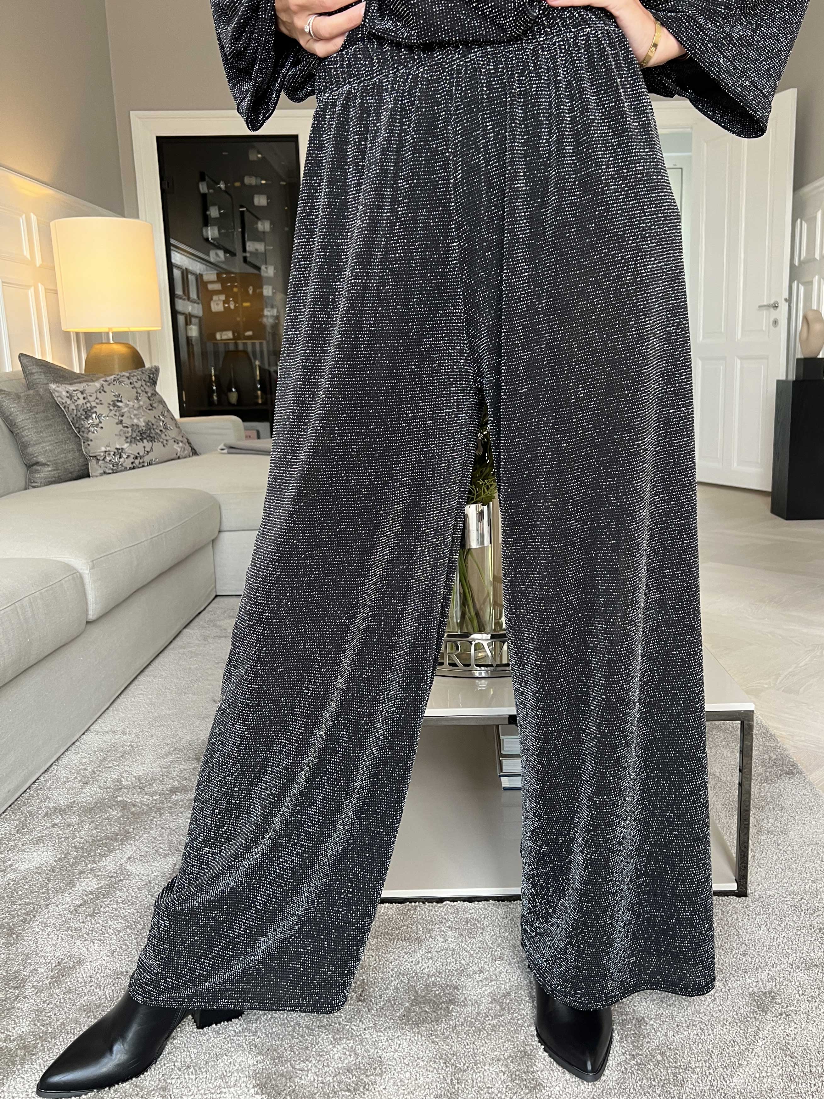 Augustina - Lösa elastiska byxor