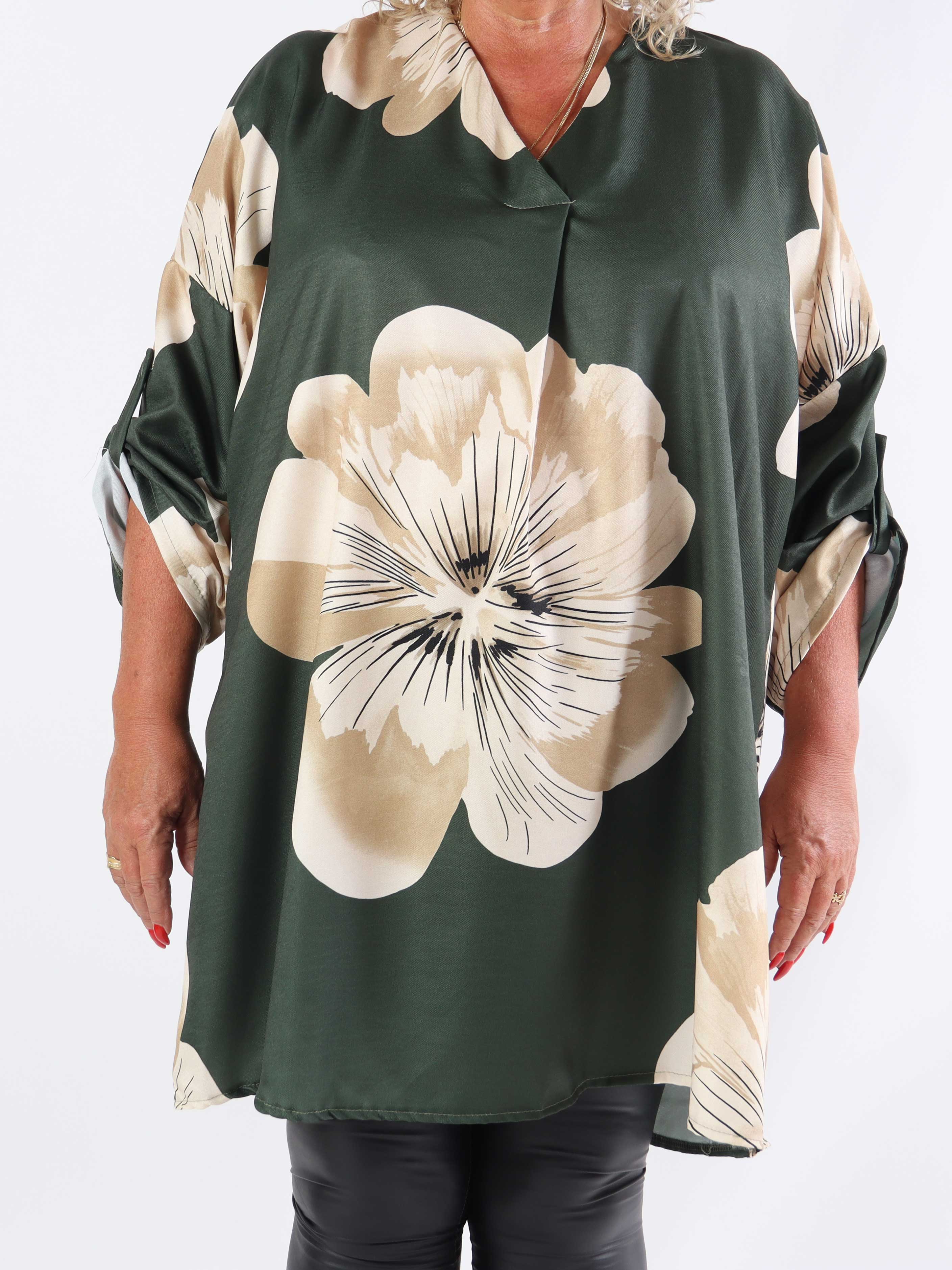 Aya L/S - Plus size-klänning i viskos med blommor