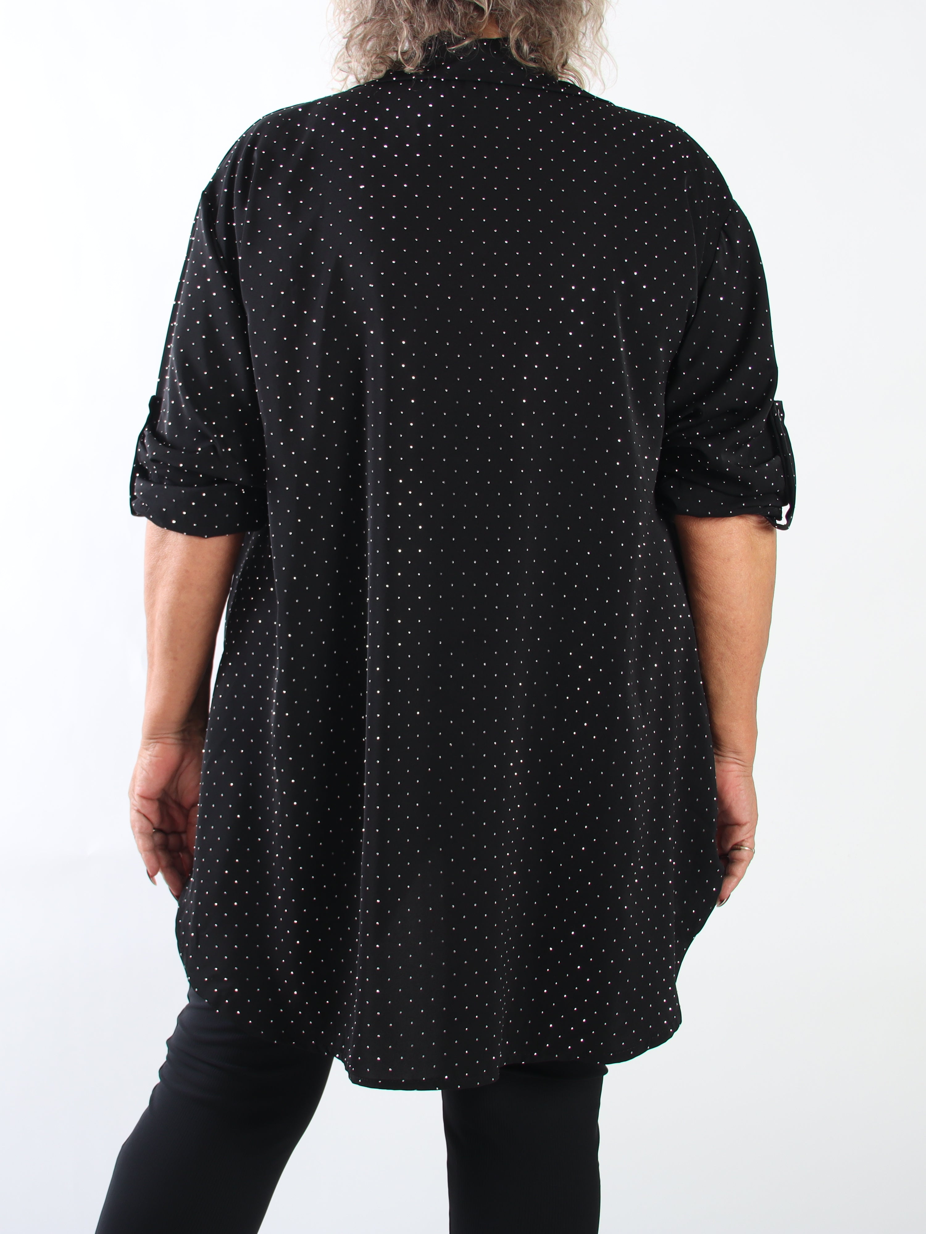 Celeste - Elegant skjorta i plus size i viskos med strass som ger en exklusiv touch
