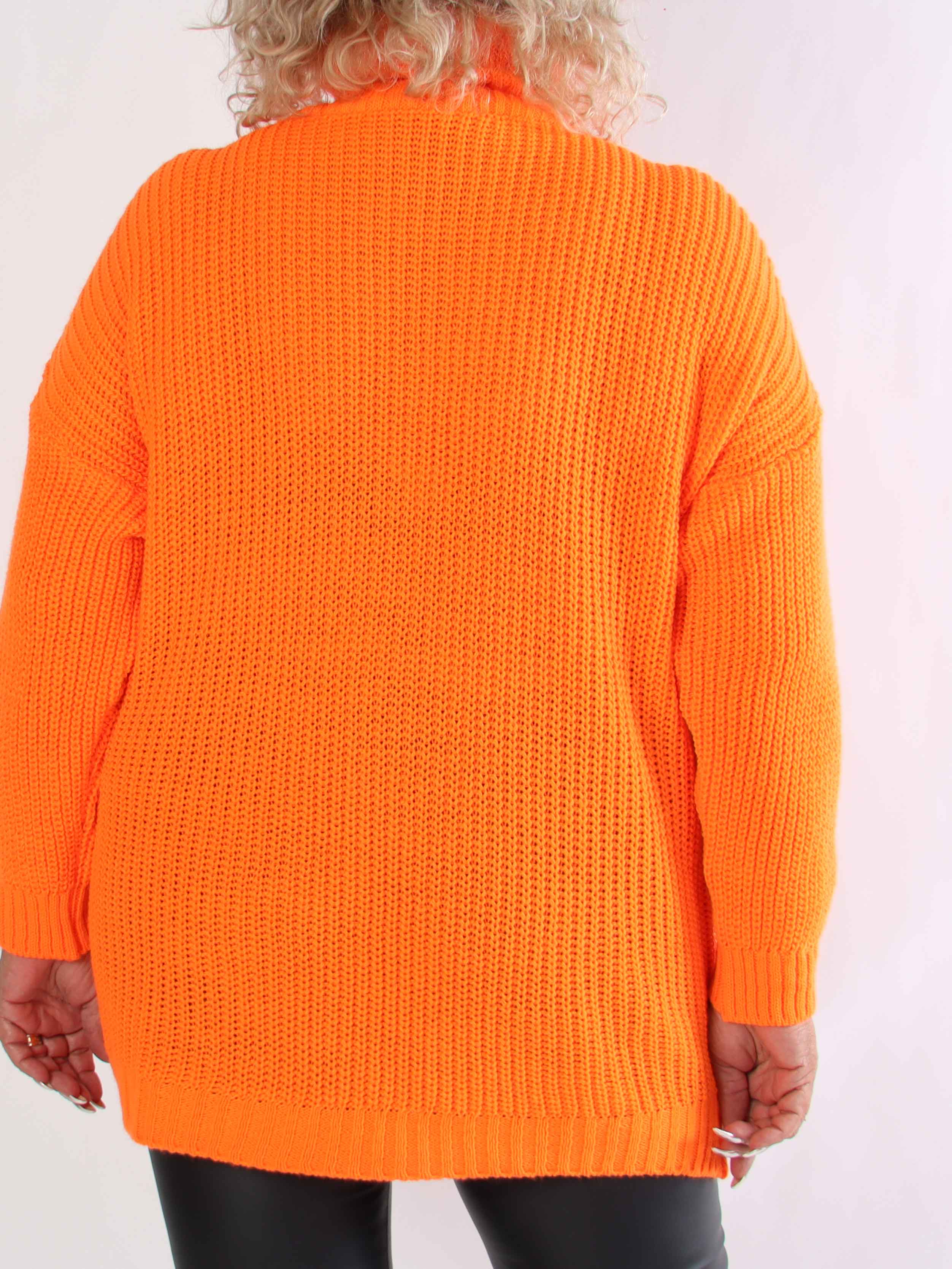 Cindy - Enfärgad mysig stickad plus size tröja med polokrage