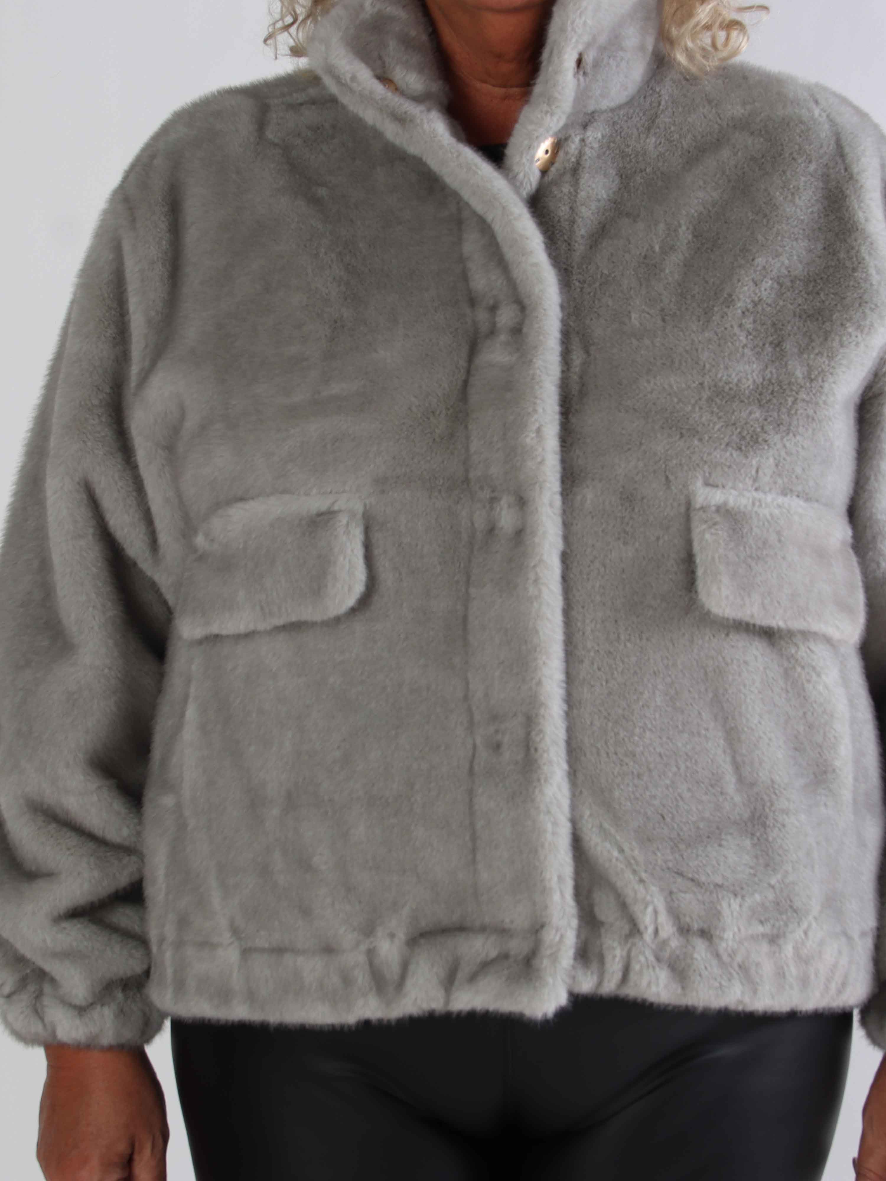 Daniela - Mjuk bomberjacka i fuskpäls