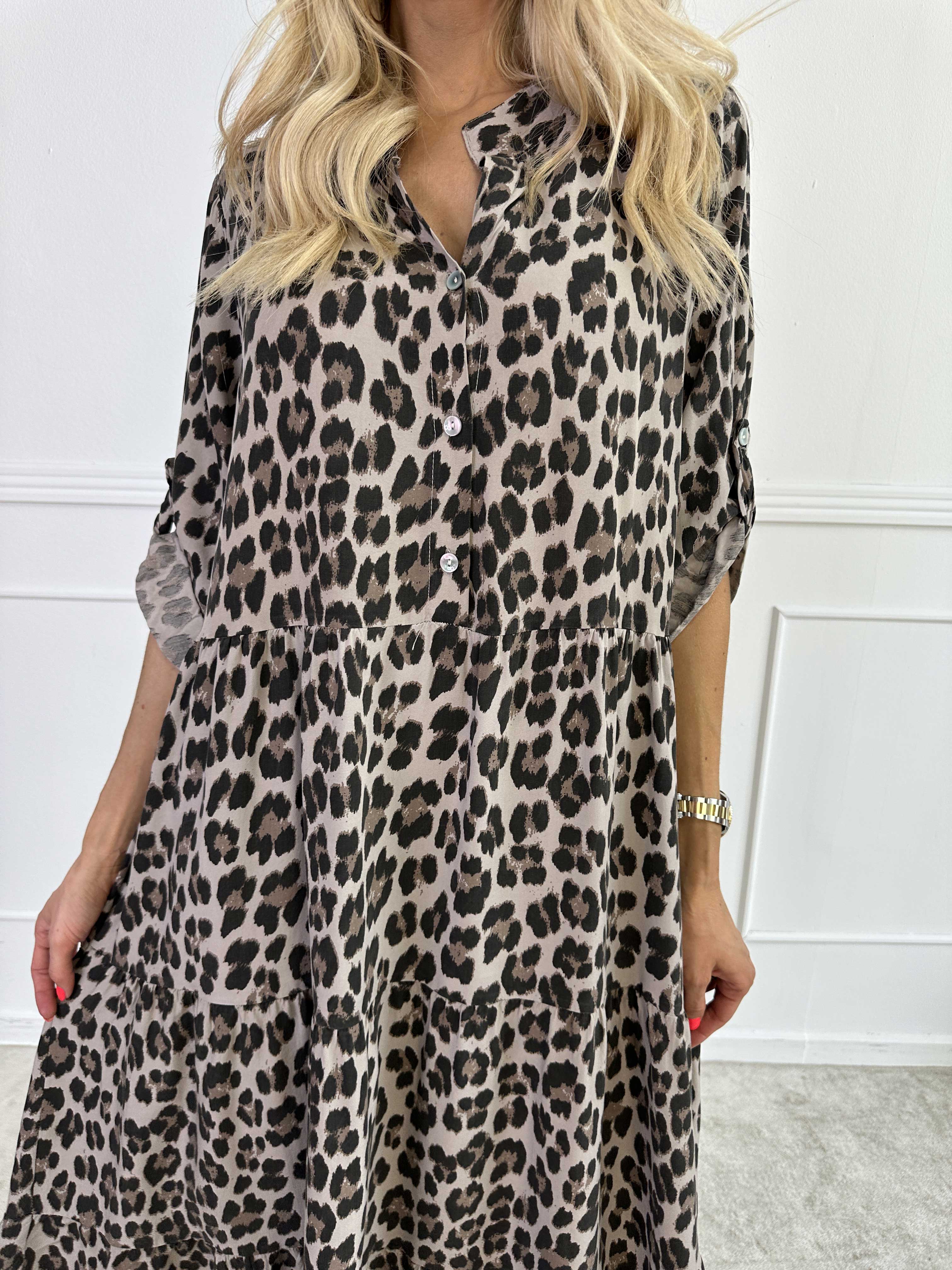 Dotti Leo - Viskosklänning med leopardmönster och lager-på-lager-look