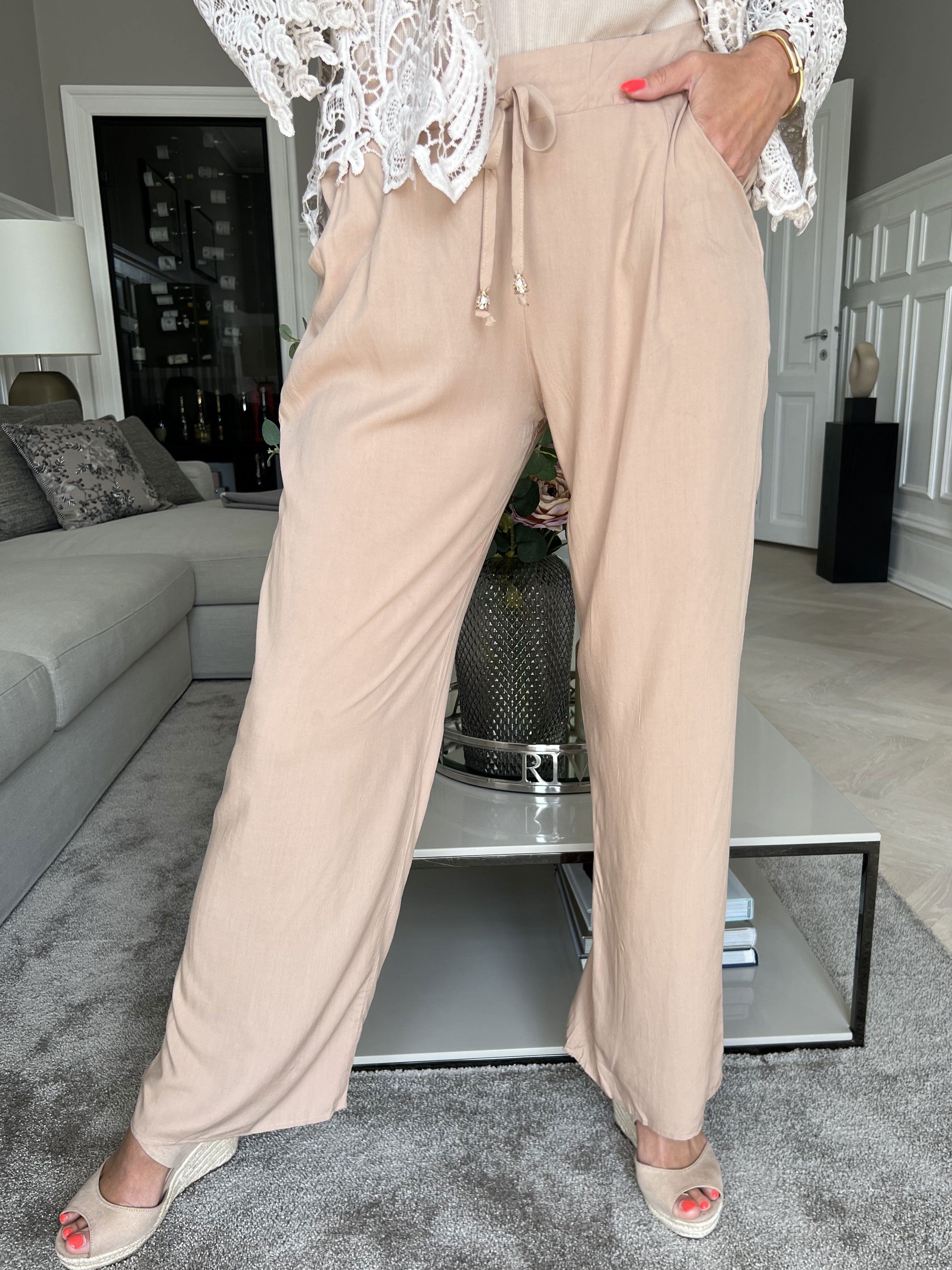 Emilie - Enkla lösa byxor i viskos