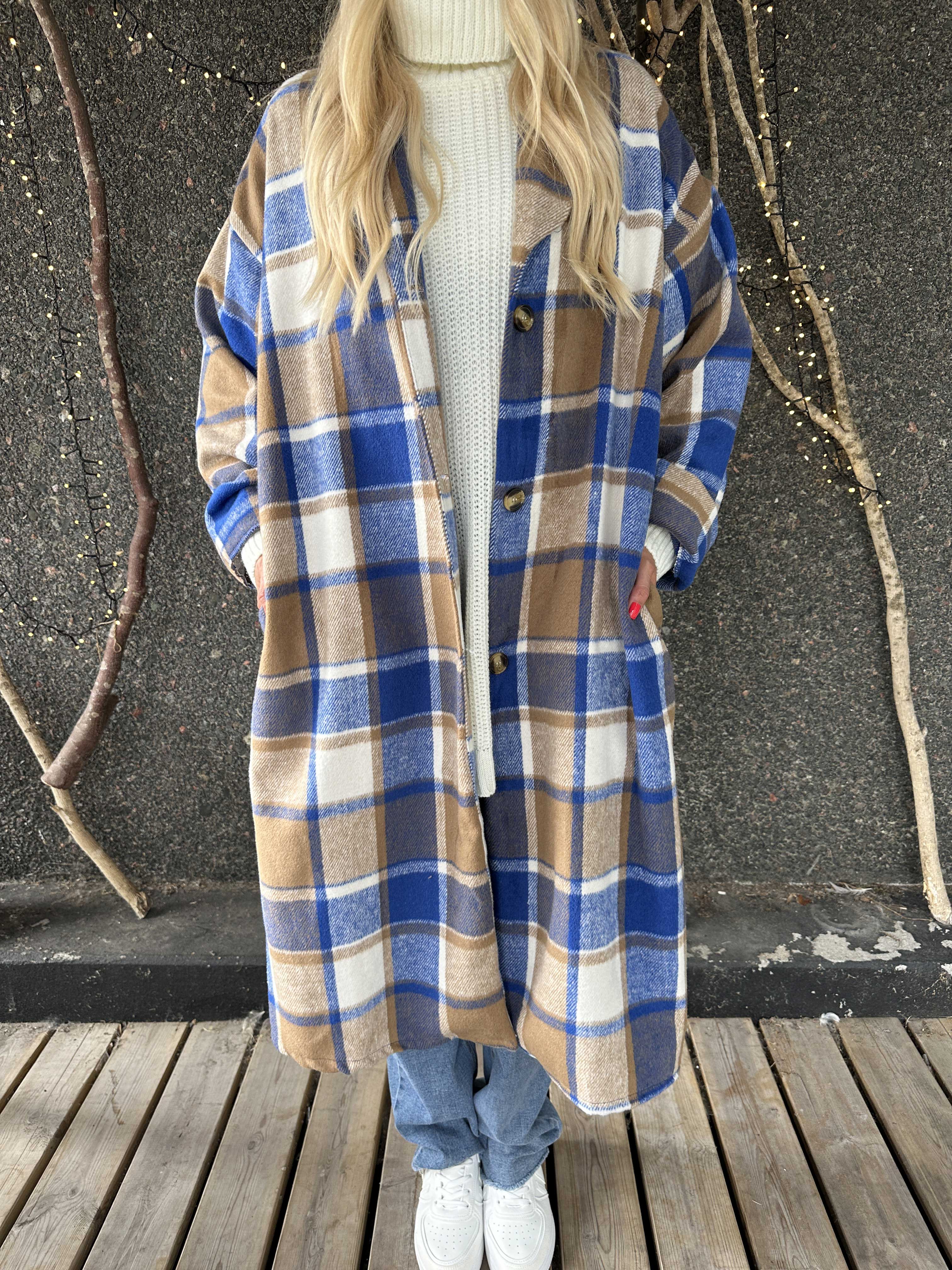 Karoline - Lång rutig skjortjacka i viskos