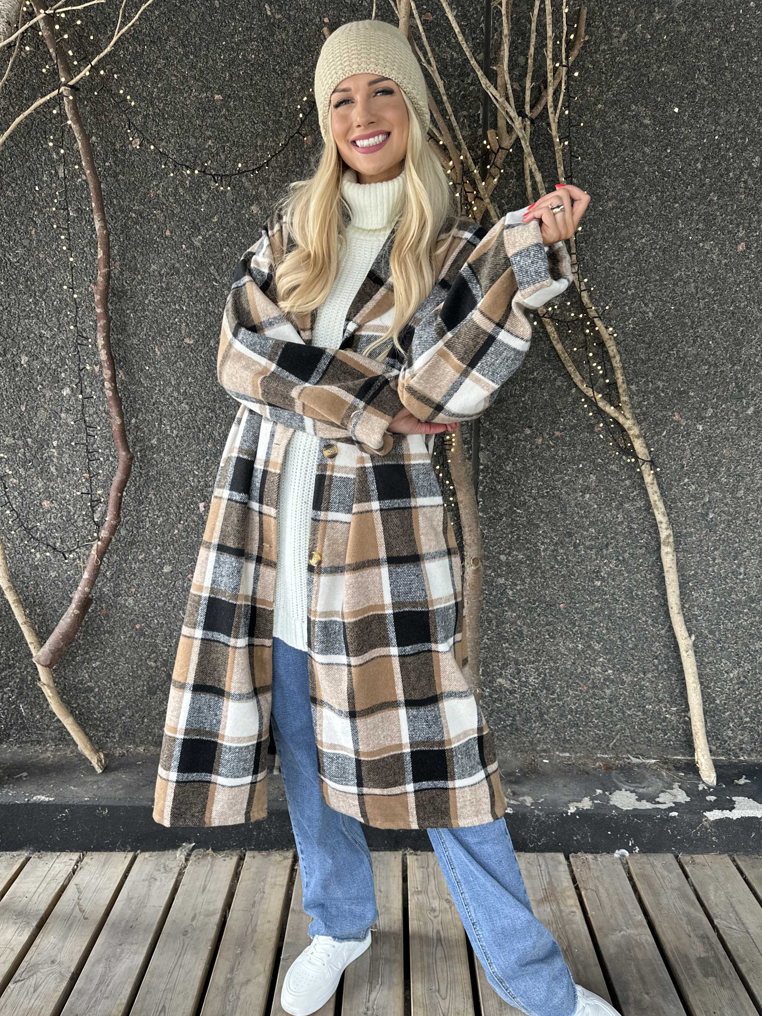 Karoline - Lång rutig skjortjacka i viskos