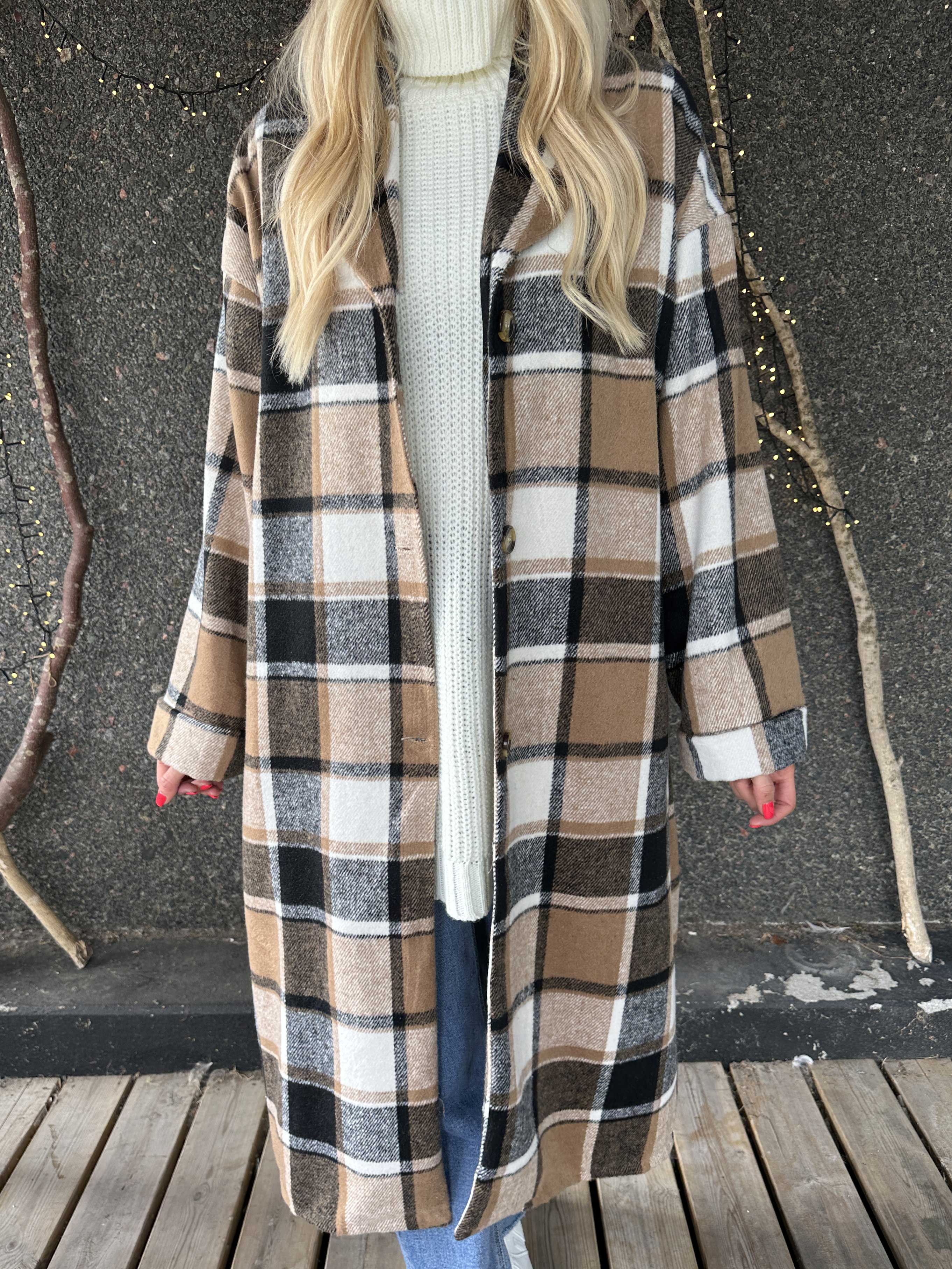 Karoline - Lång rutig skjortjacka i viskos