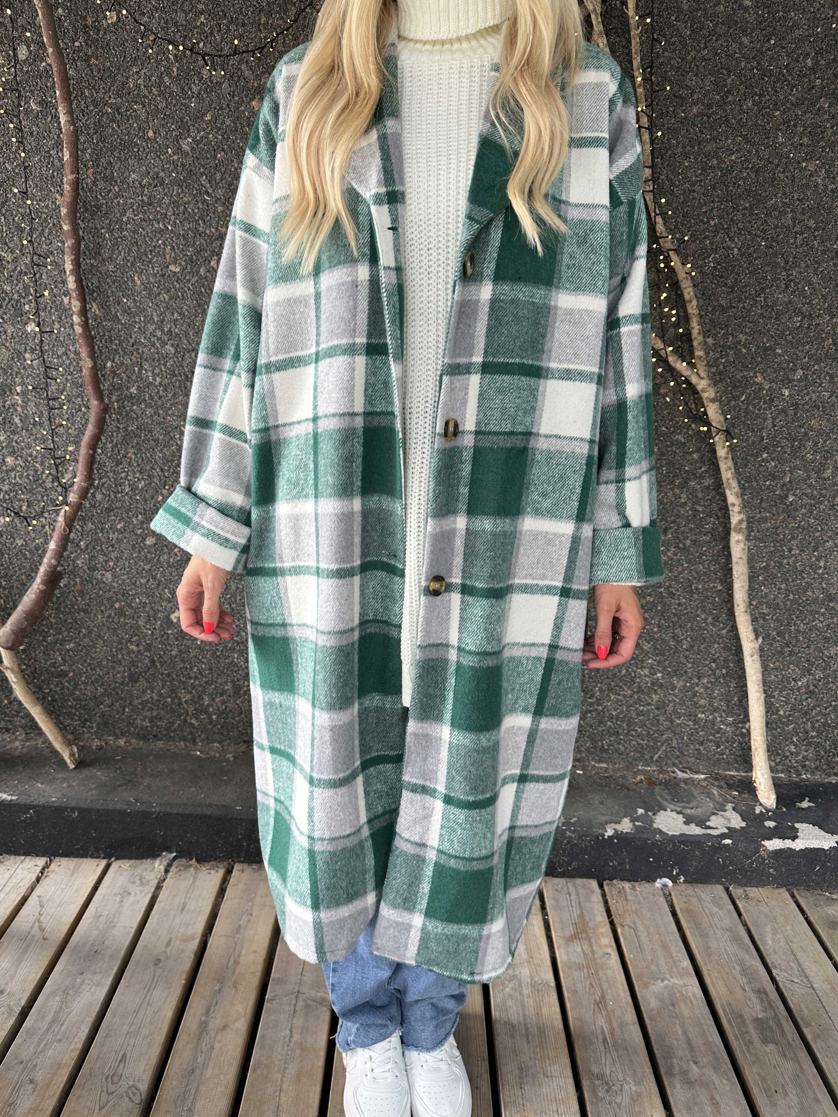 Karoline - Lång rutig skjortjacka i viskos