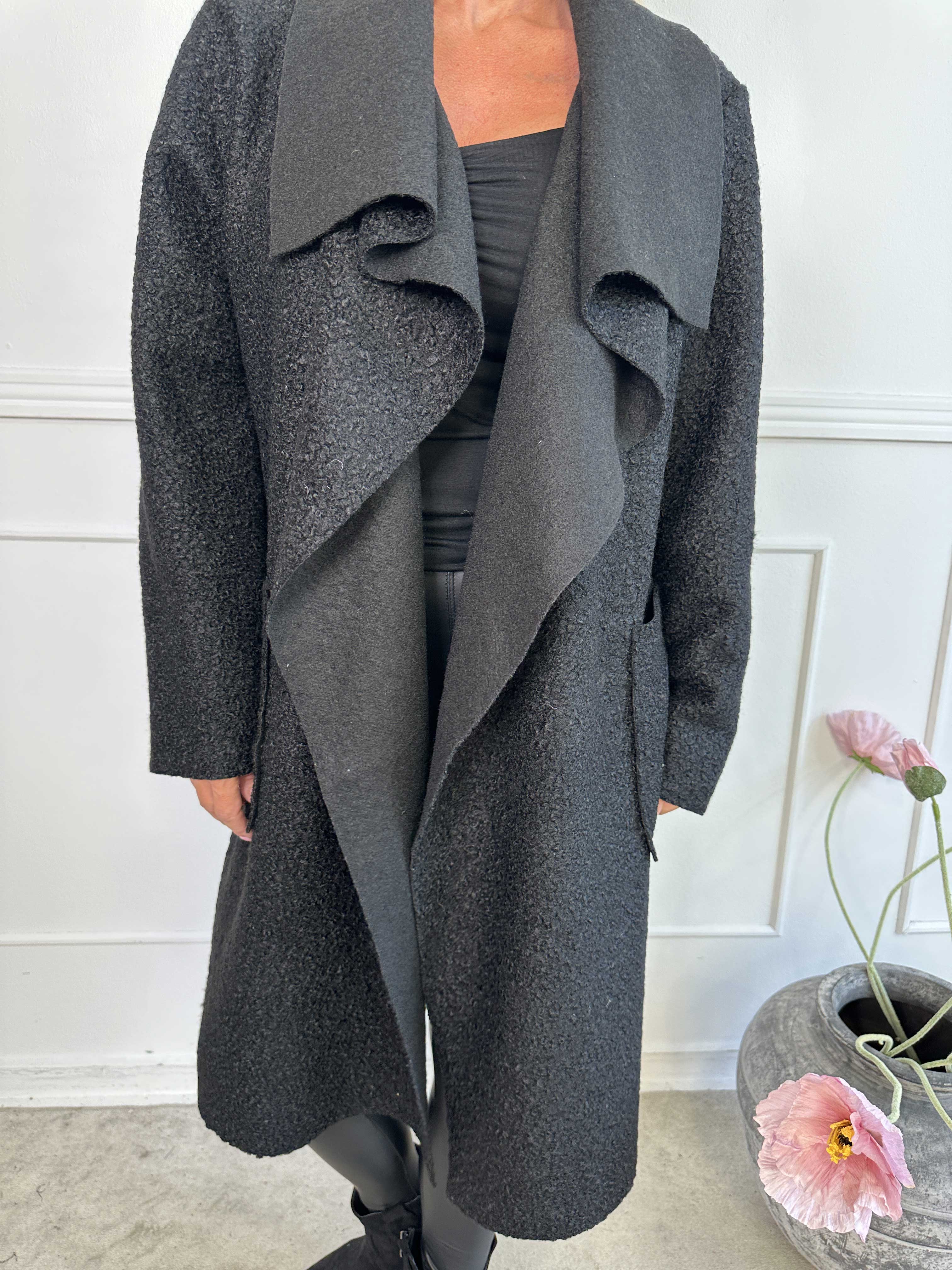 Malfrid - Kappa i mjuk teddy med shiny stjärnor