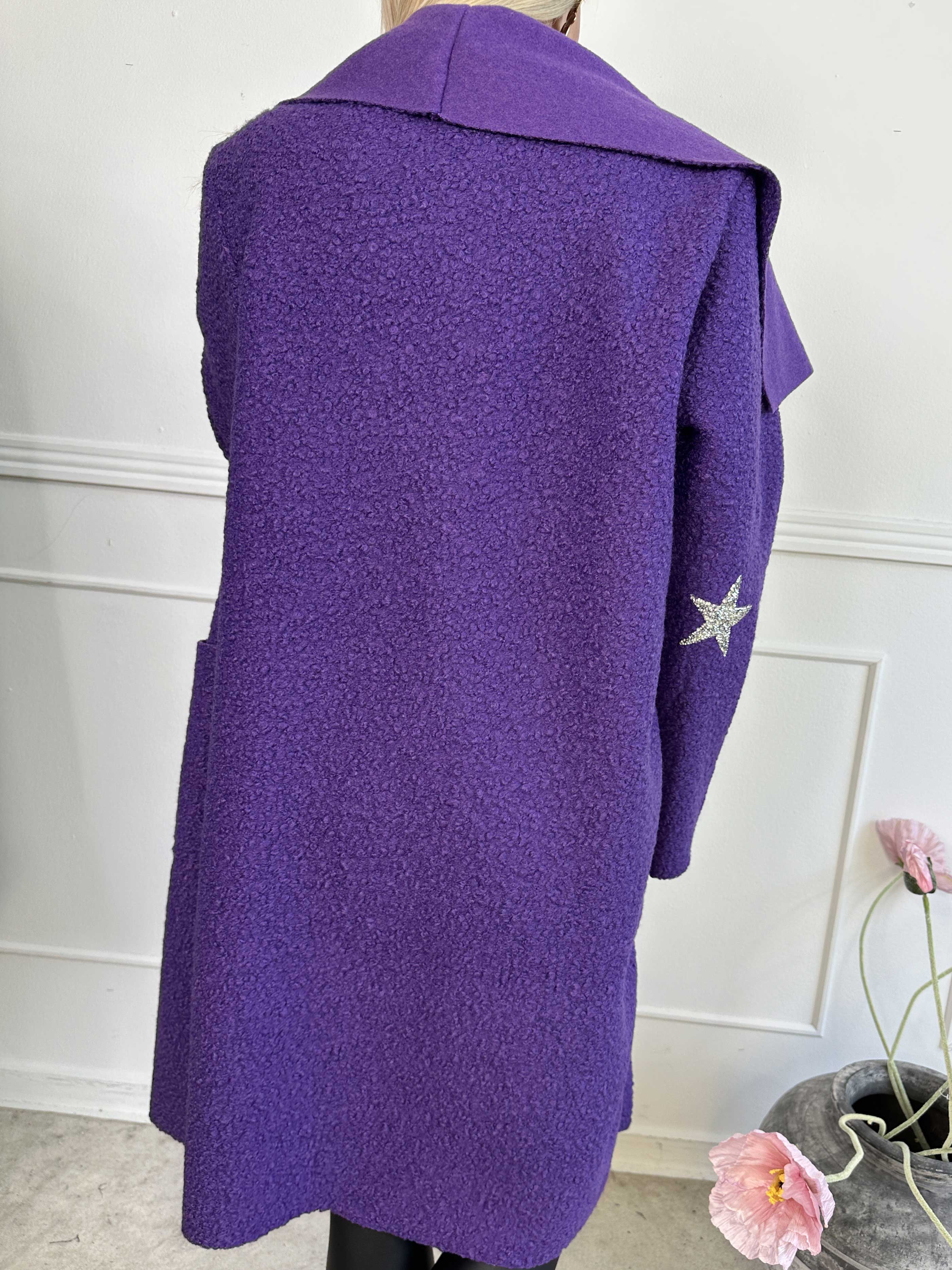 Malfrid - Kappa i mjuk teddy med shiny stjärnor