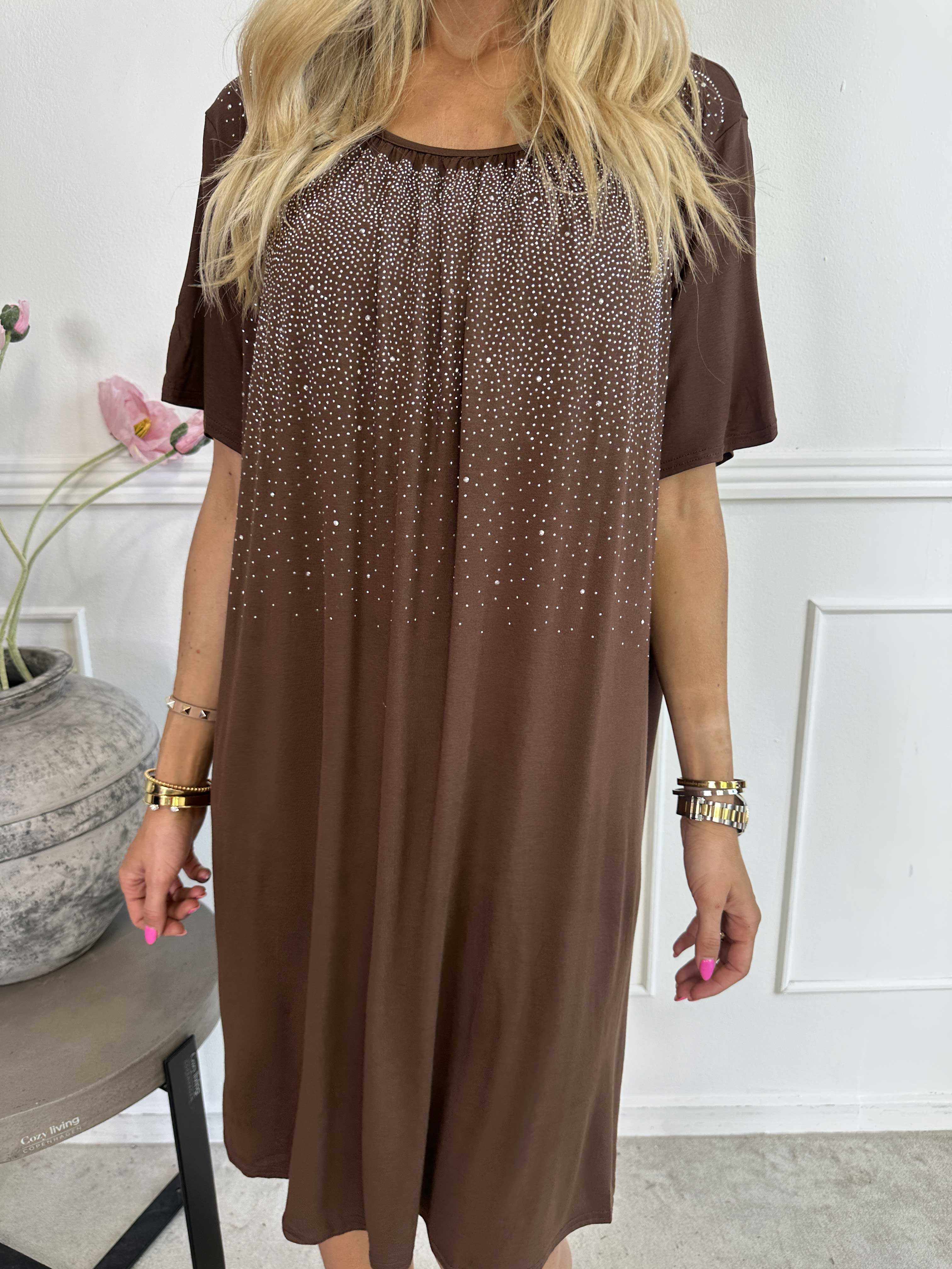 Miravi Sparkle - Lös klänning i elastiskt tyg med strass