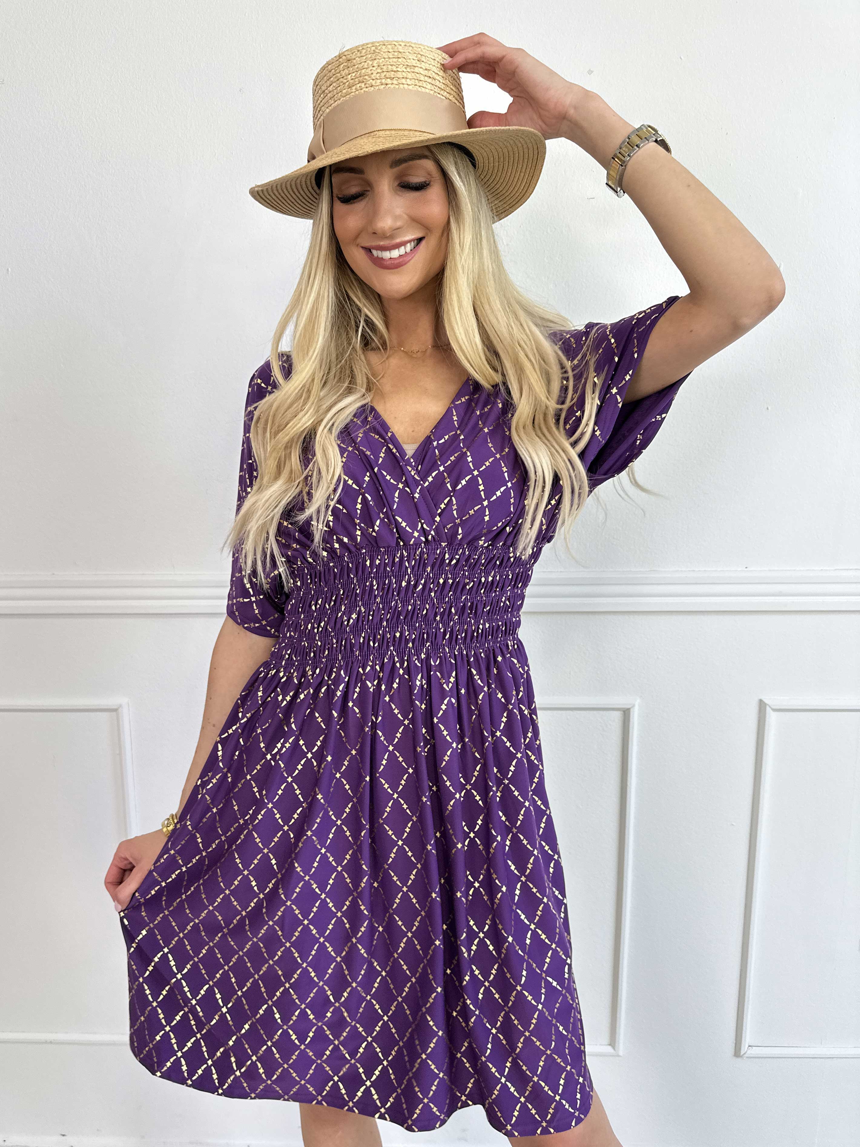 Pams Gold Check Short - Kort elastisk klänning med gulddetaljer