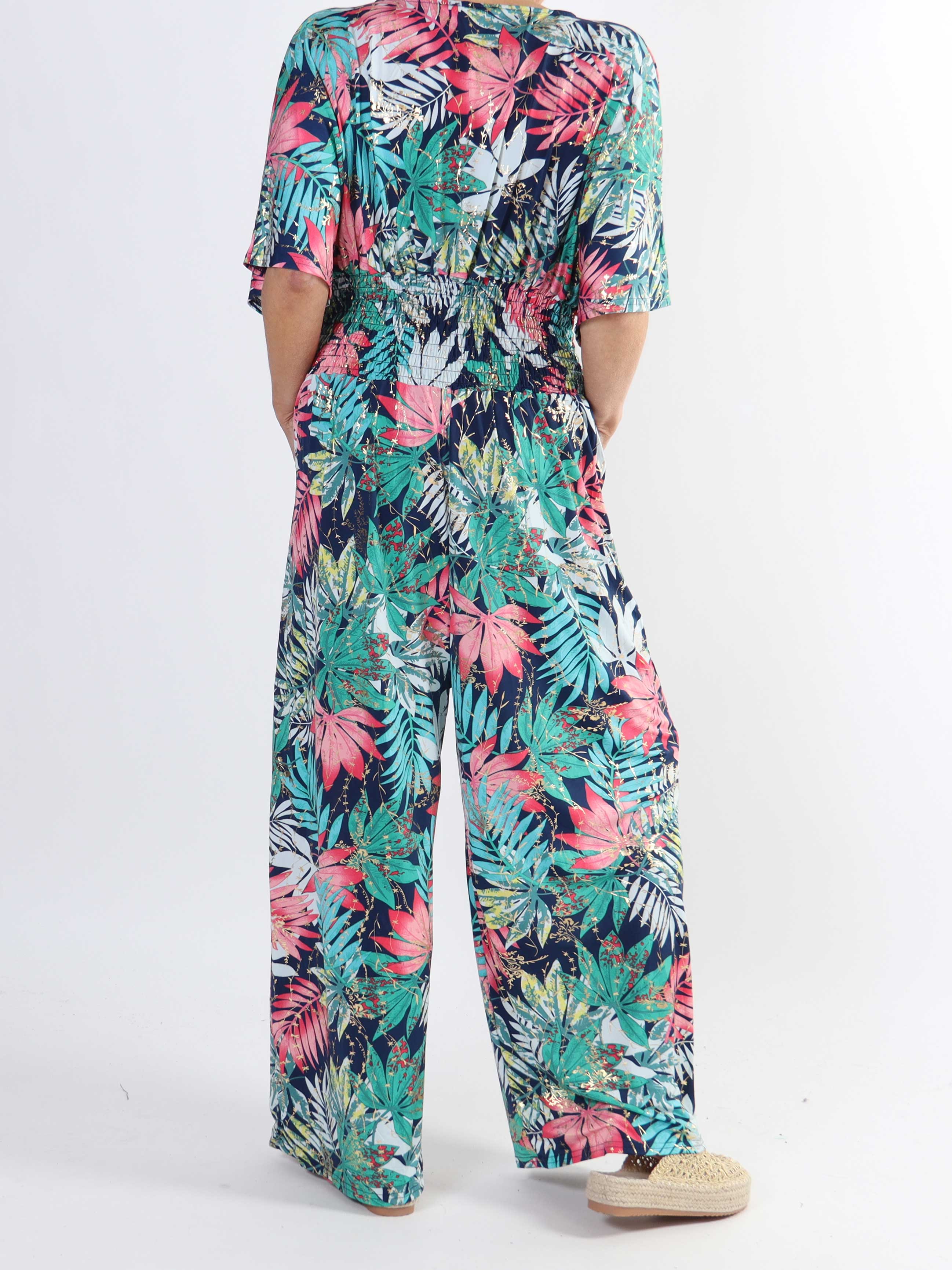 Pams Leaf Jumpsuit - Jumpsuit med resår och bladmönster i stora storlekar - White