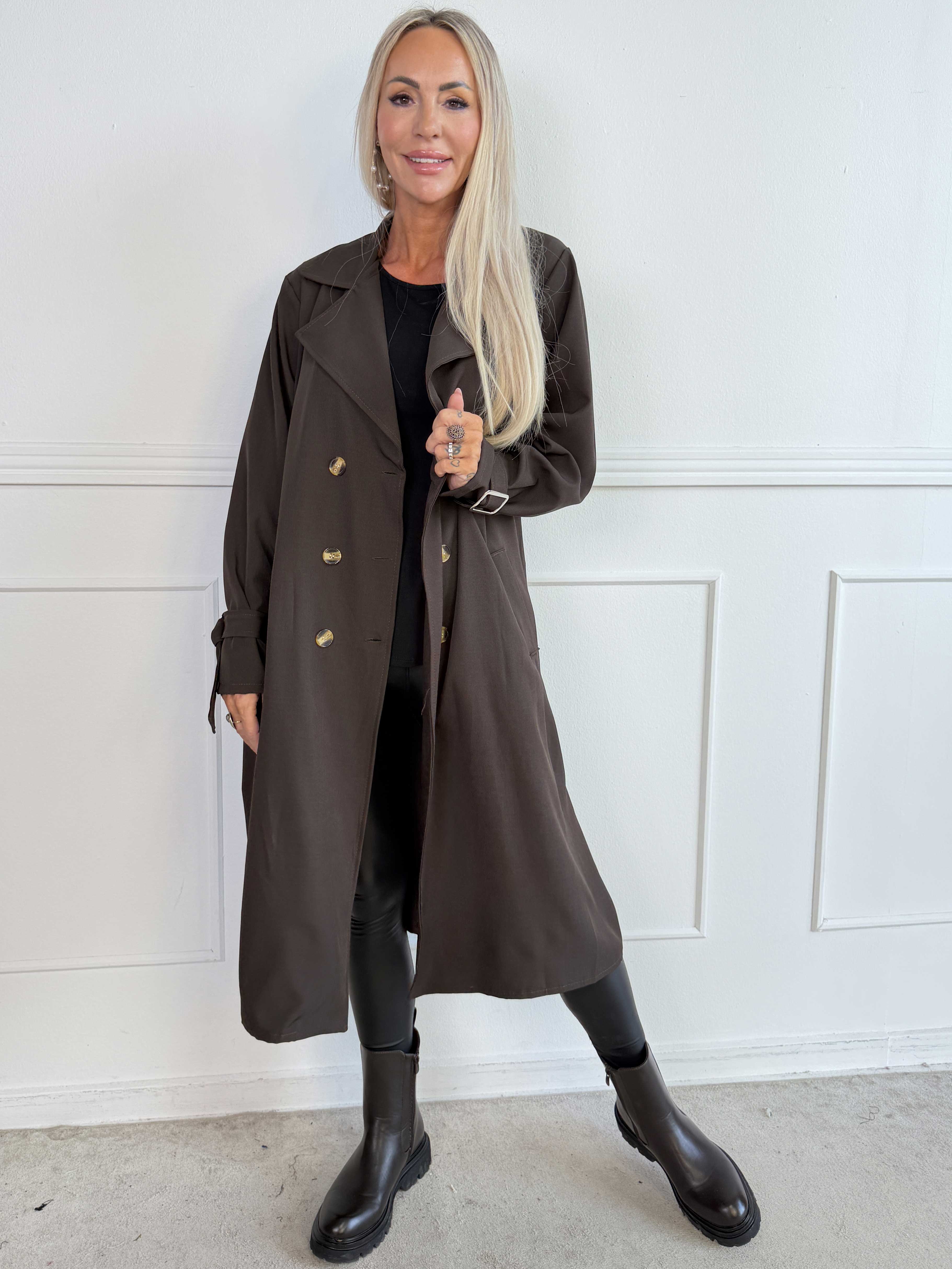 Sharpay 2.0 – Lätt trenchcoat med knytskärp