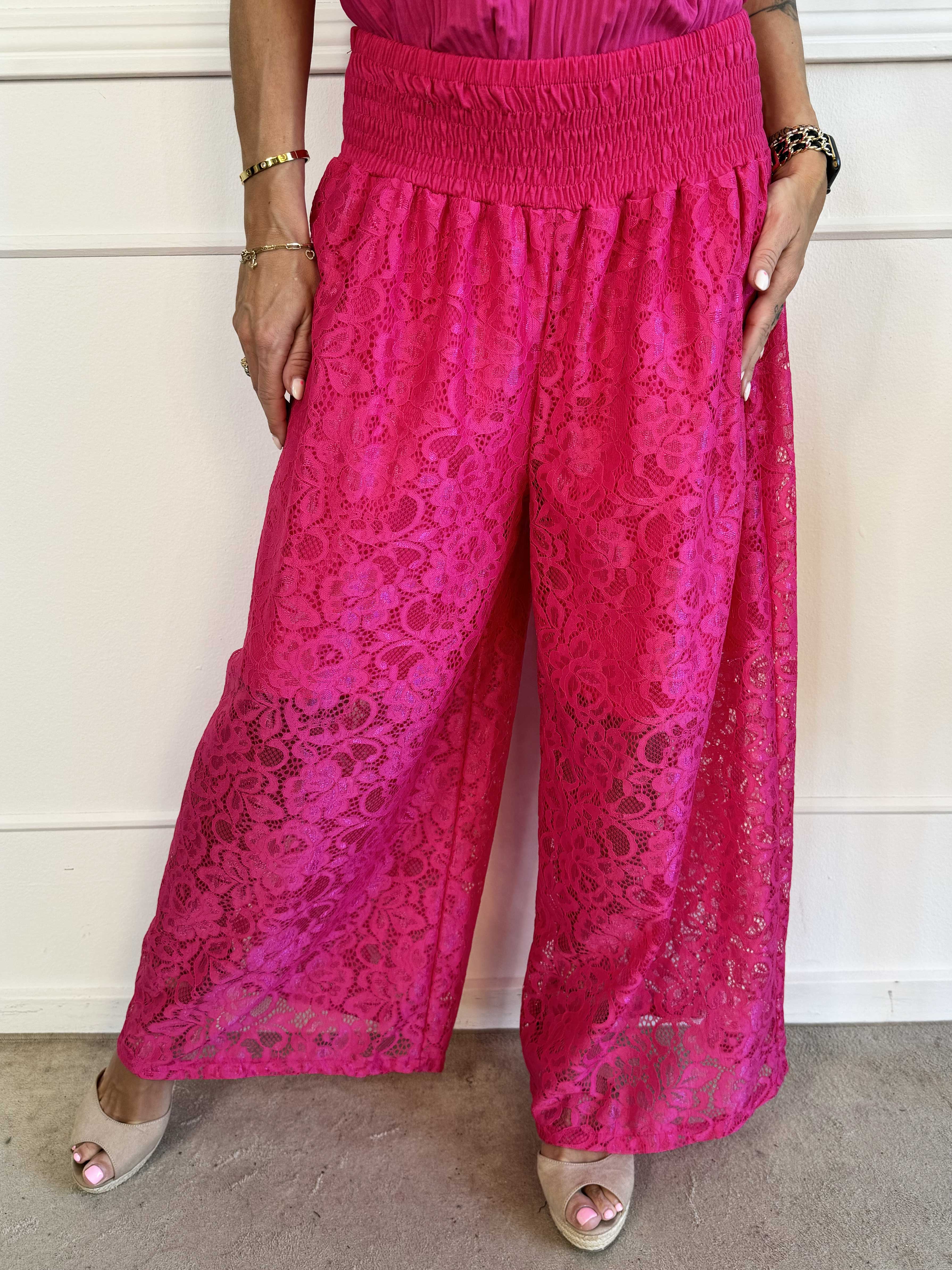 Valencia - Söta byxor med resår och spets