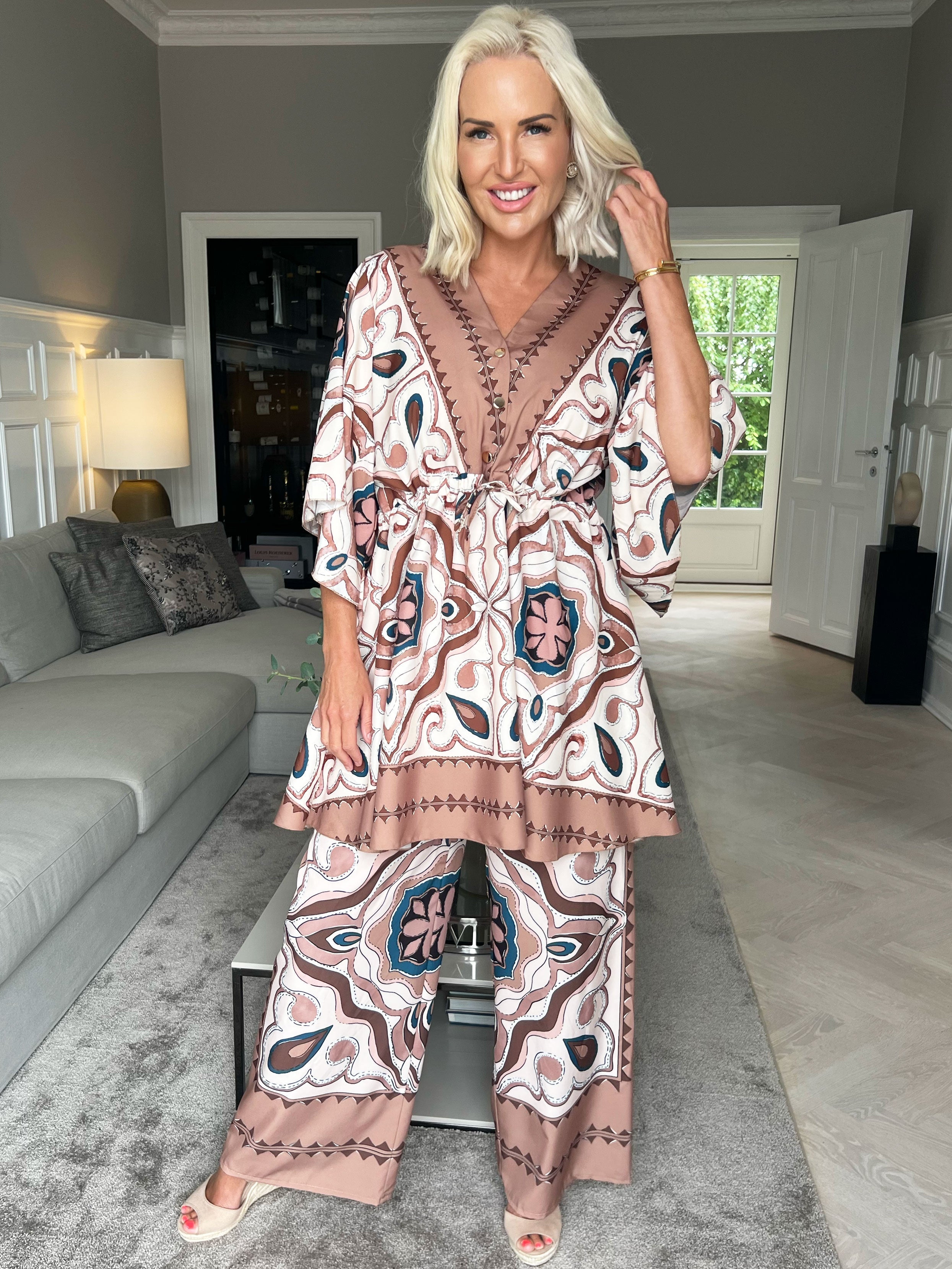 Yeva Tunika - Lång mönstrad tunika med knytband