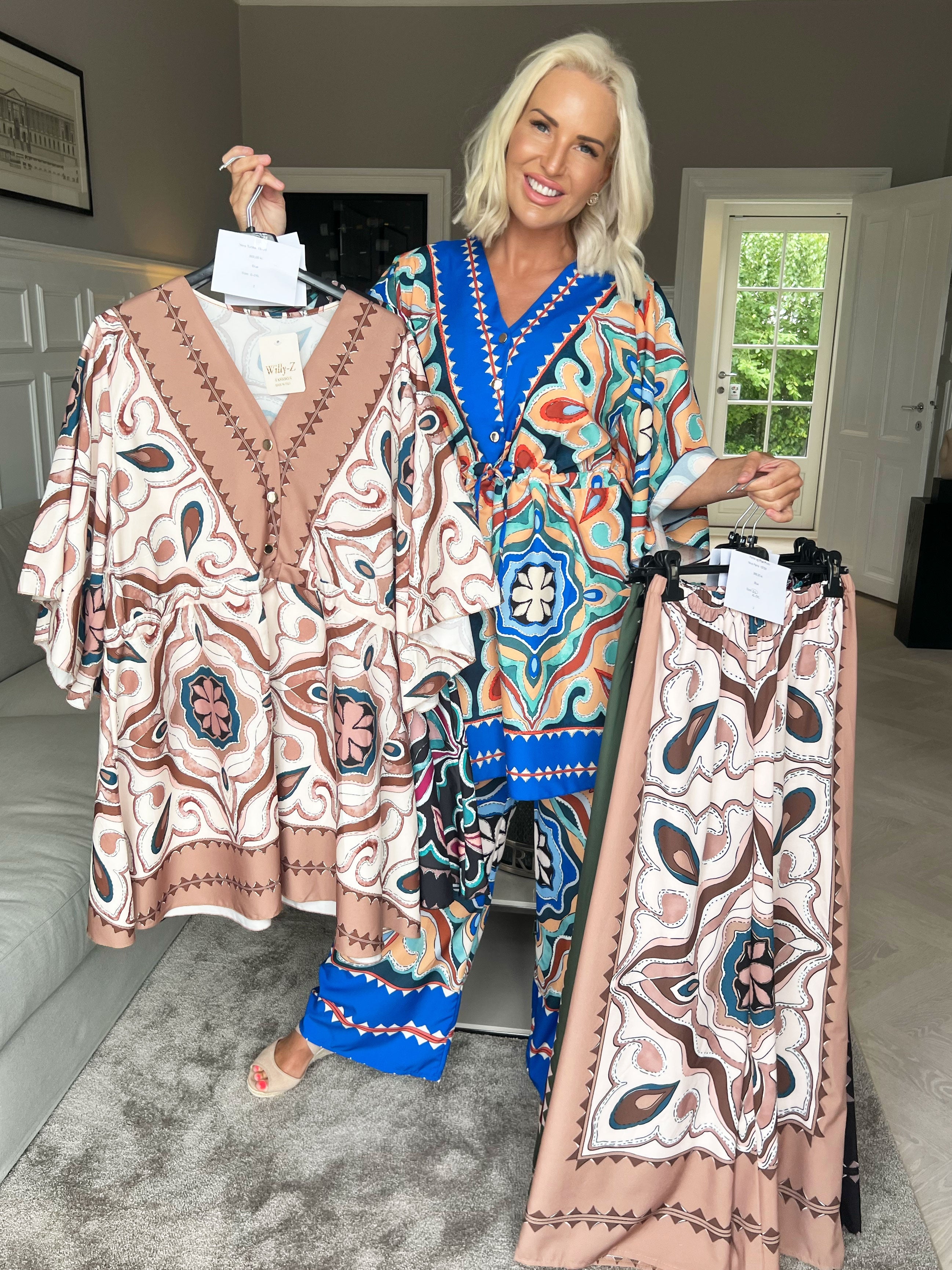 Yeva Tunika - Lång mönstrad tunika med knytband