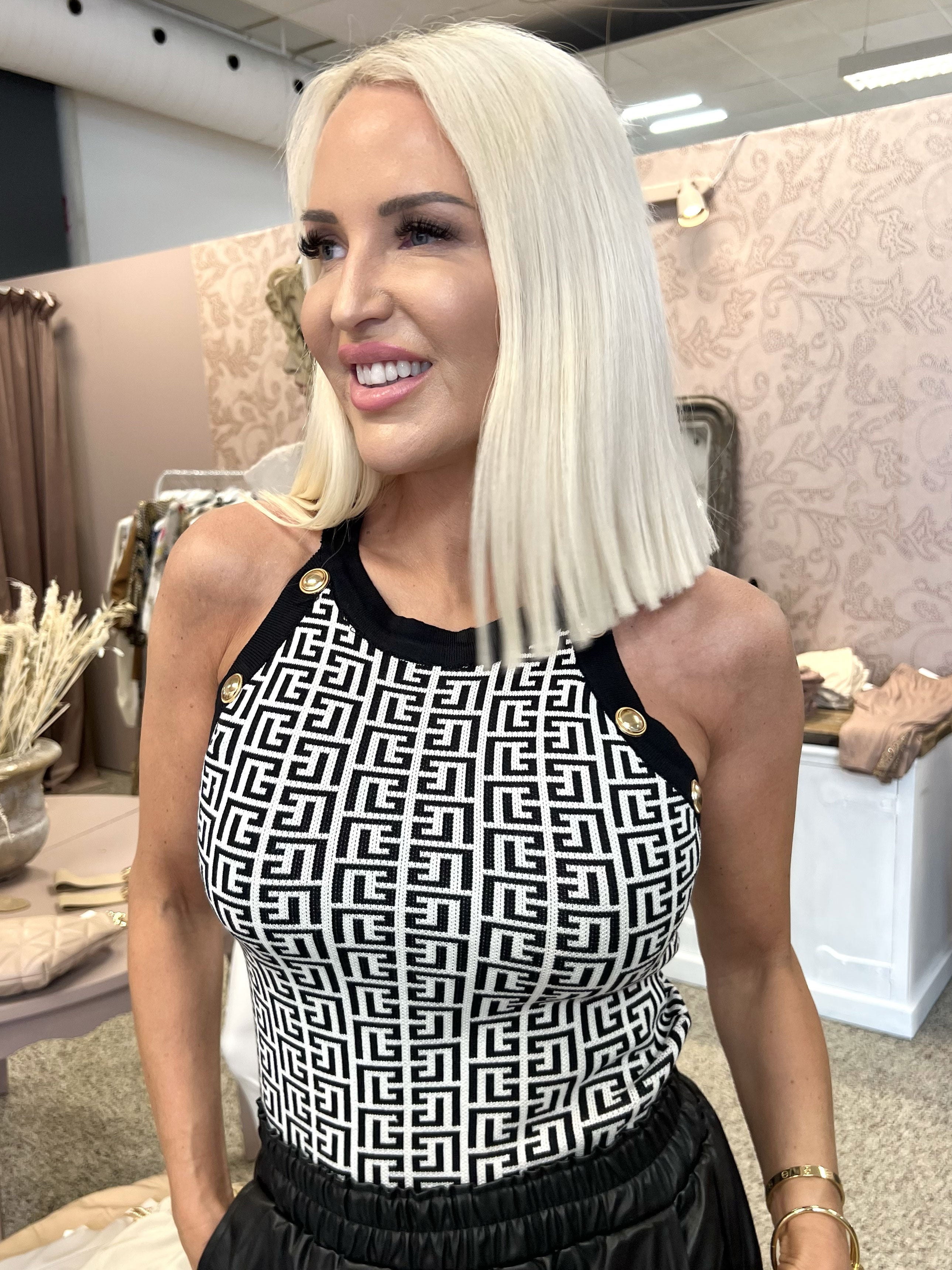 Andjela - Topp med guldknappar