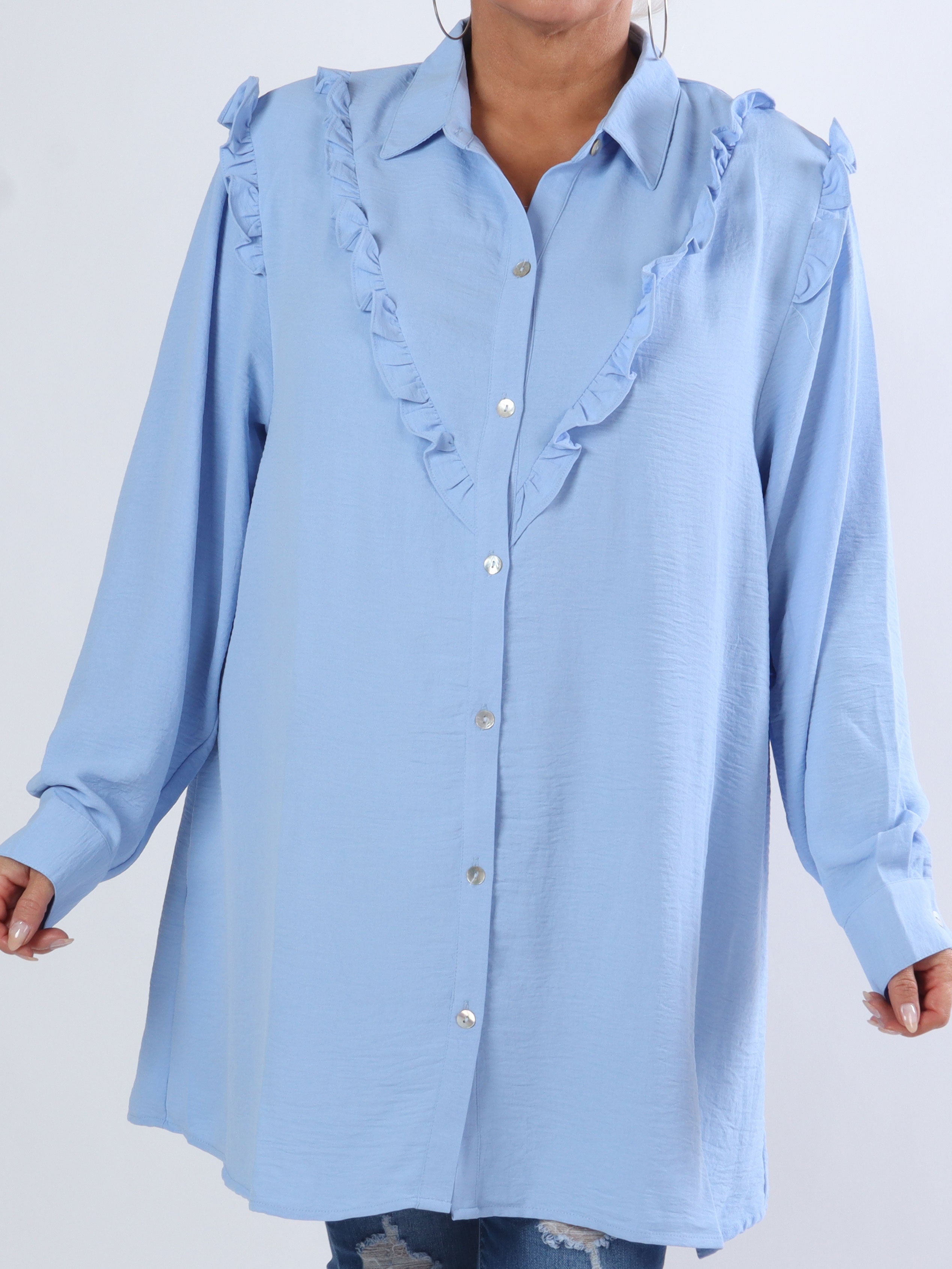 Ada - Fin skjorta i stora storlekar med volanger