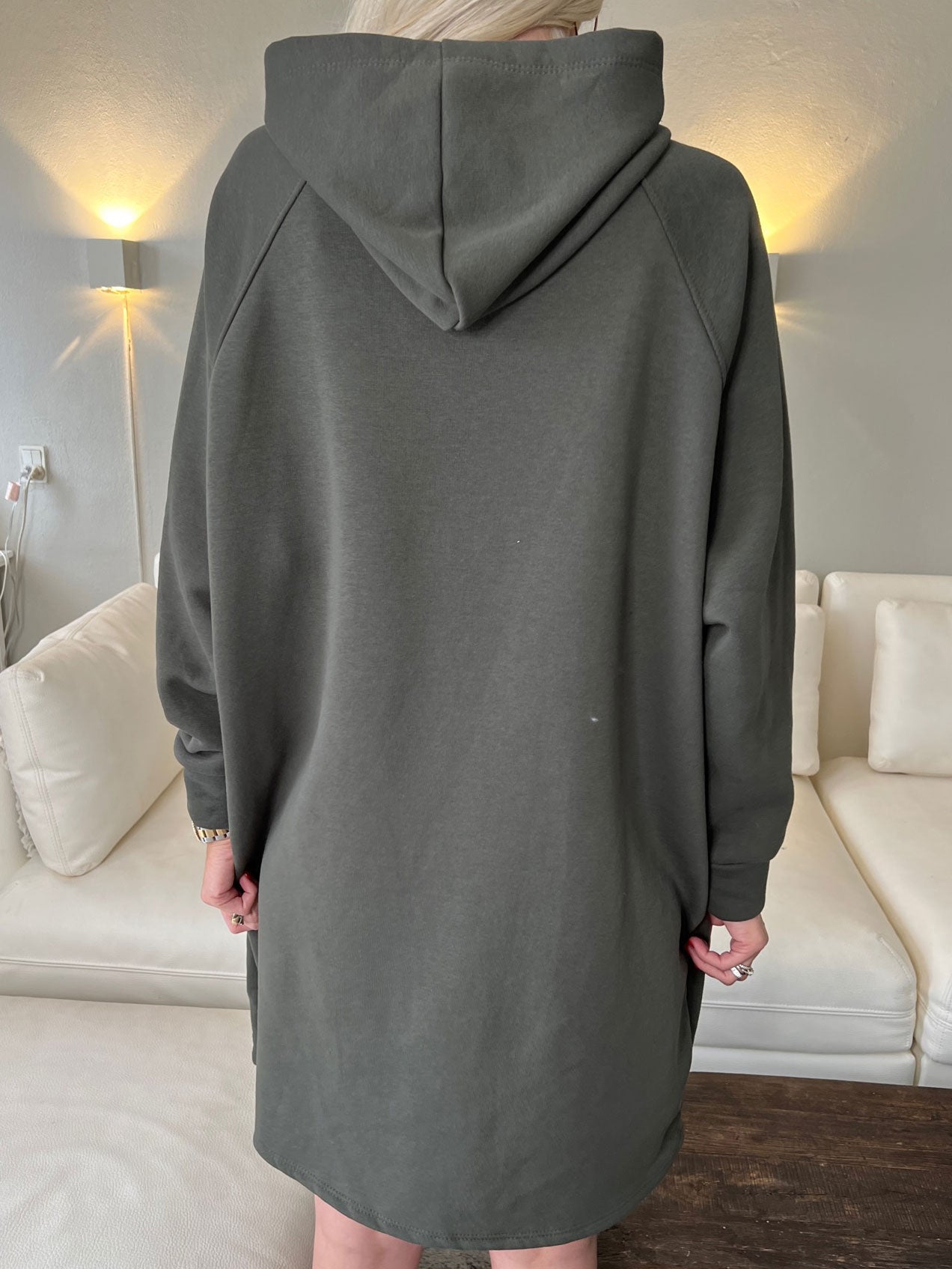 Adrianna - Hoodie klänning med text framtill