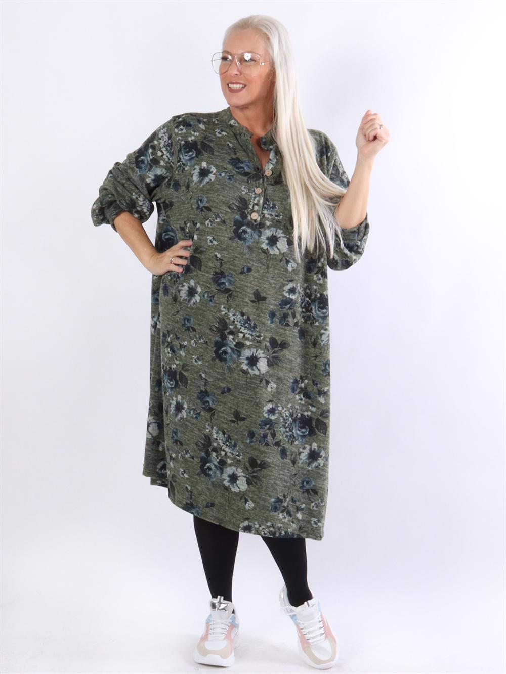 Agnes - Mjuk klänning med blommönster