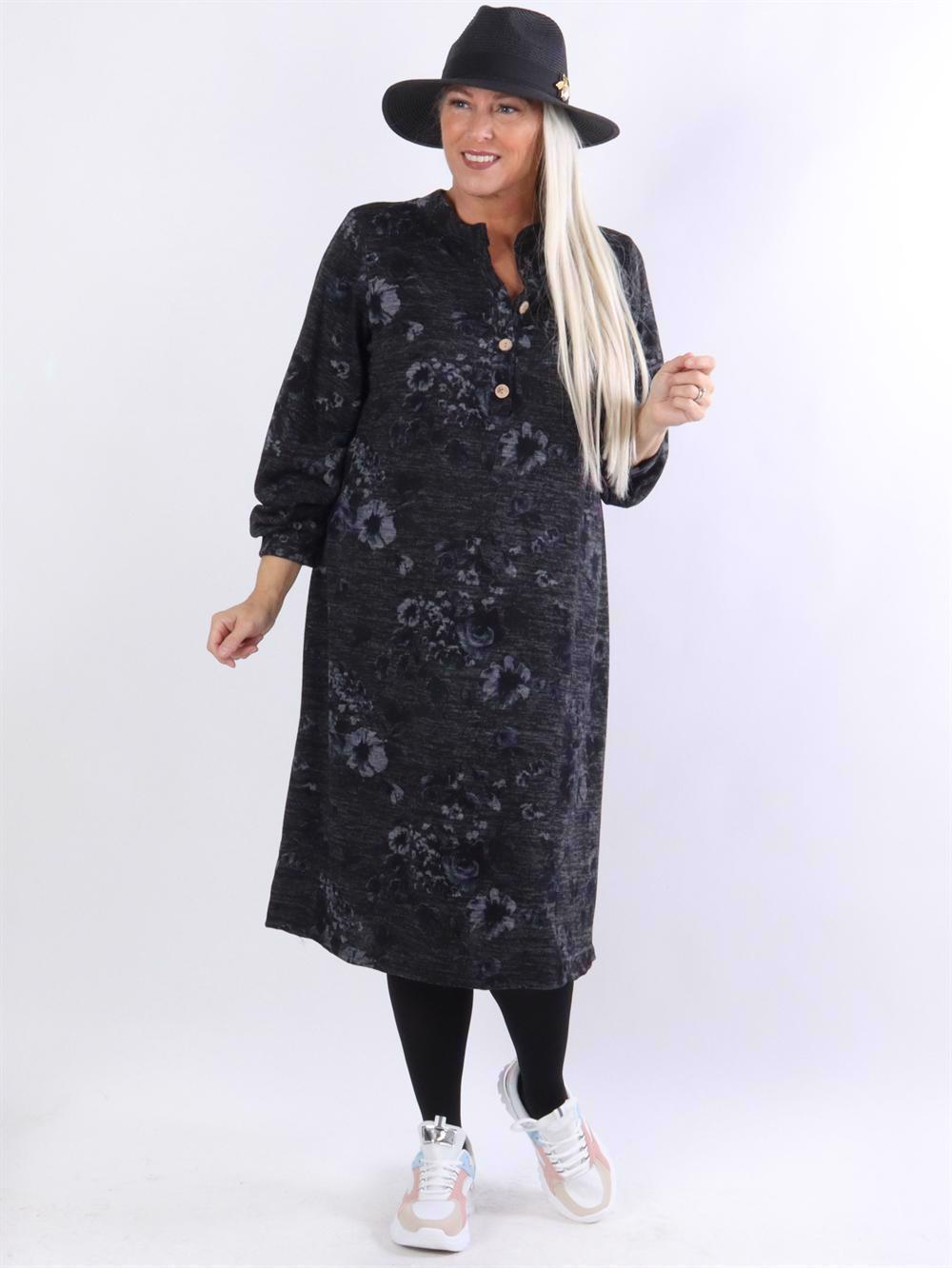 Agnes - Mjuk klänning med blommönster