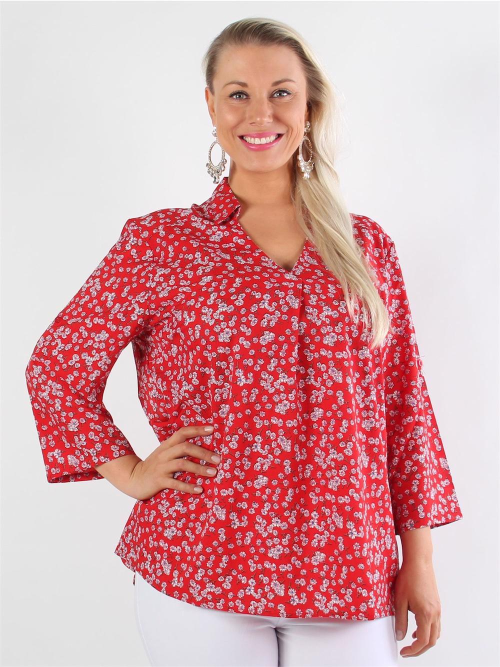 Agueda - Skjortblus med blommor och krage