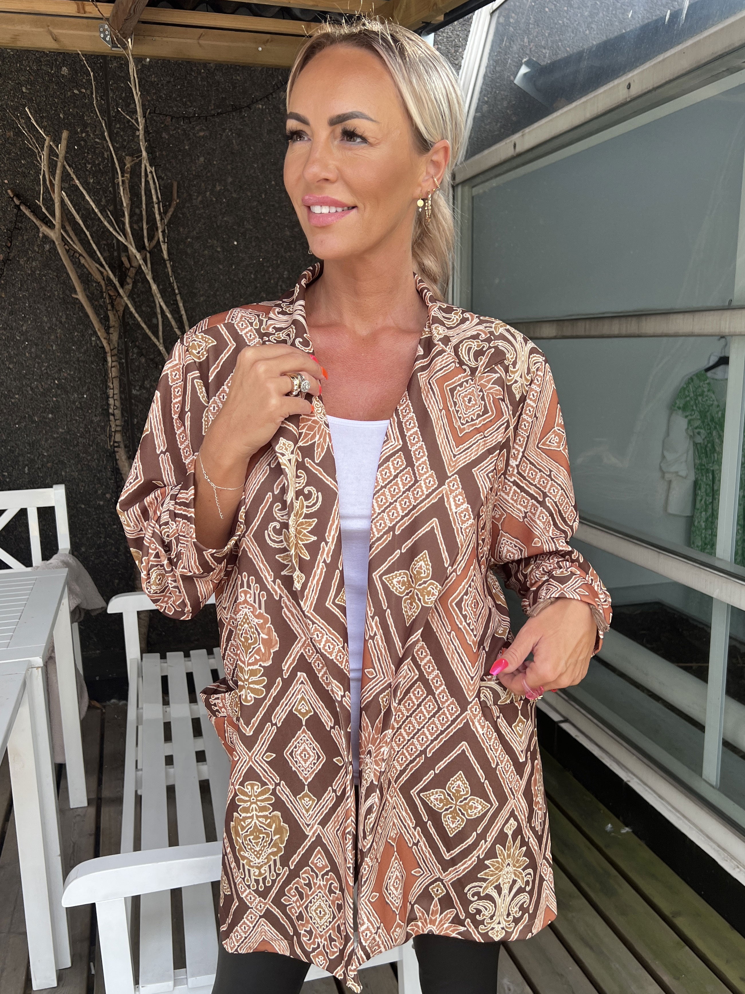 Alberte Pattern - Blazer i mönster