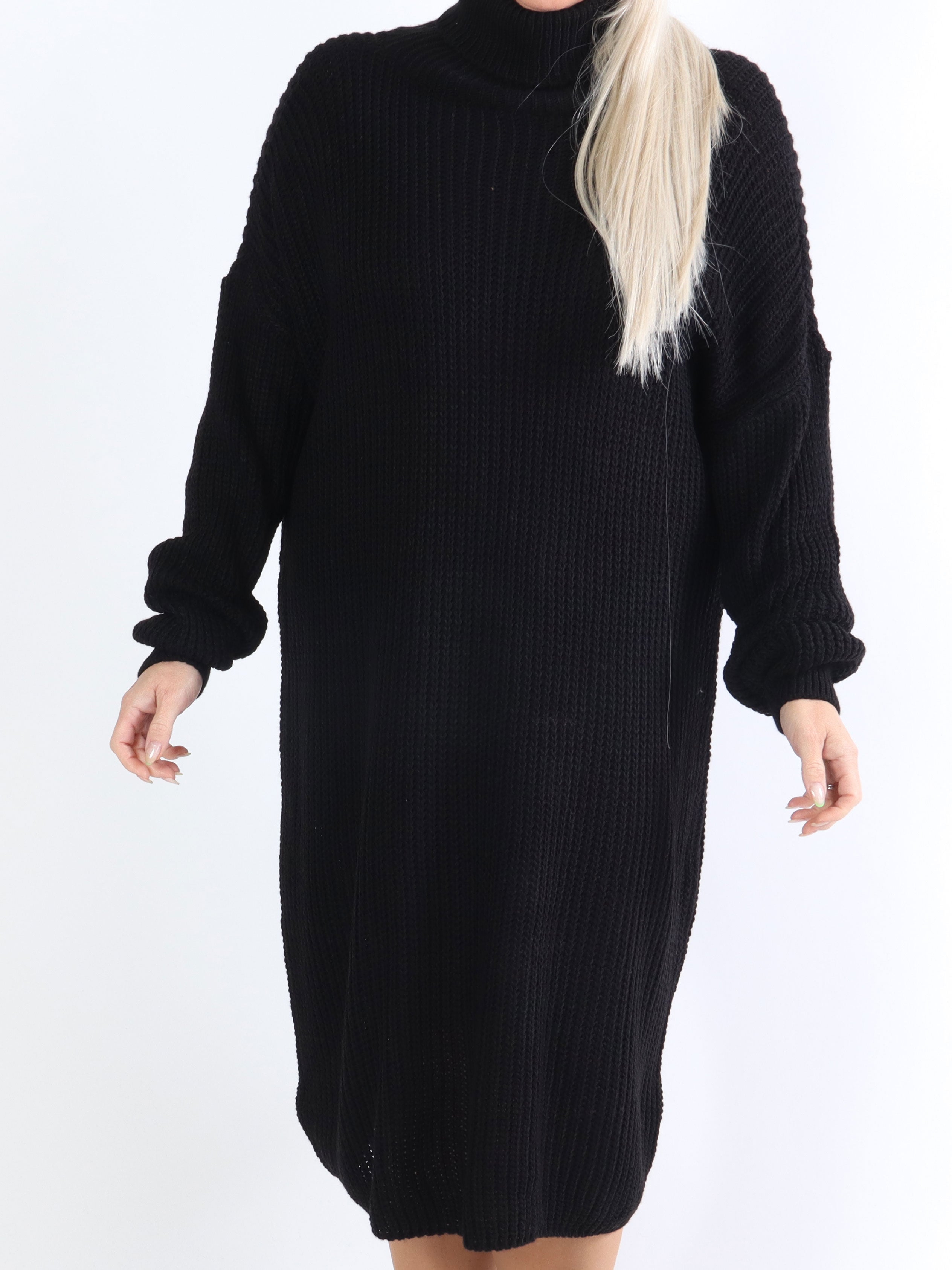 Alice - Plus size stickad klänning med rullhals