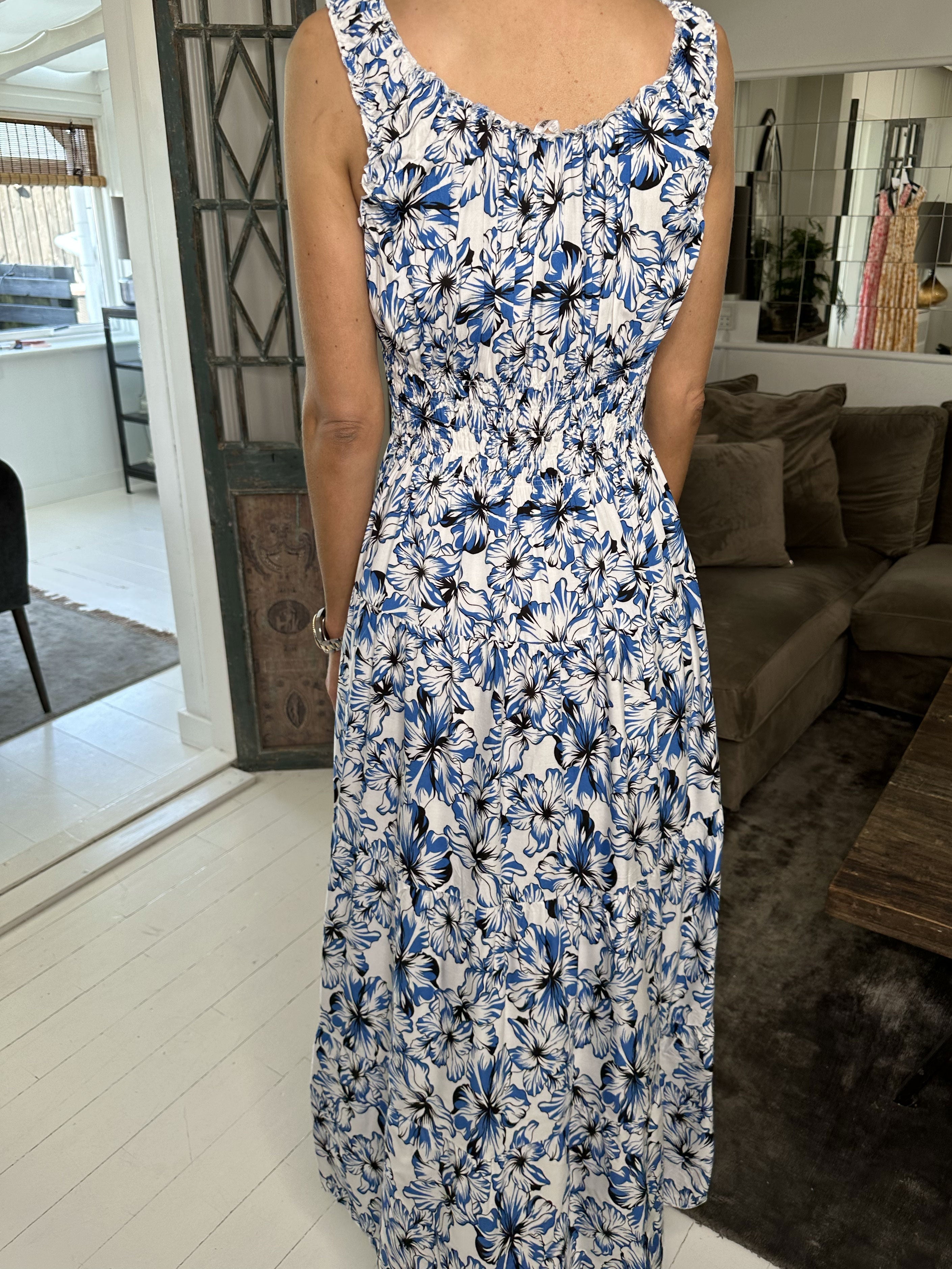 Alicia hawaii - Söt lång klänning med smock och hawaii blommor - Blue