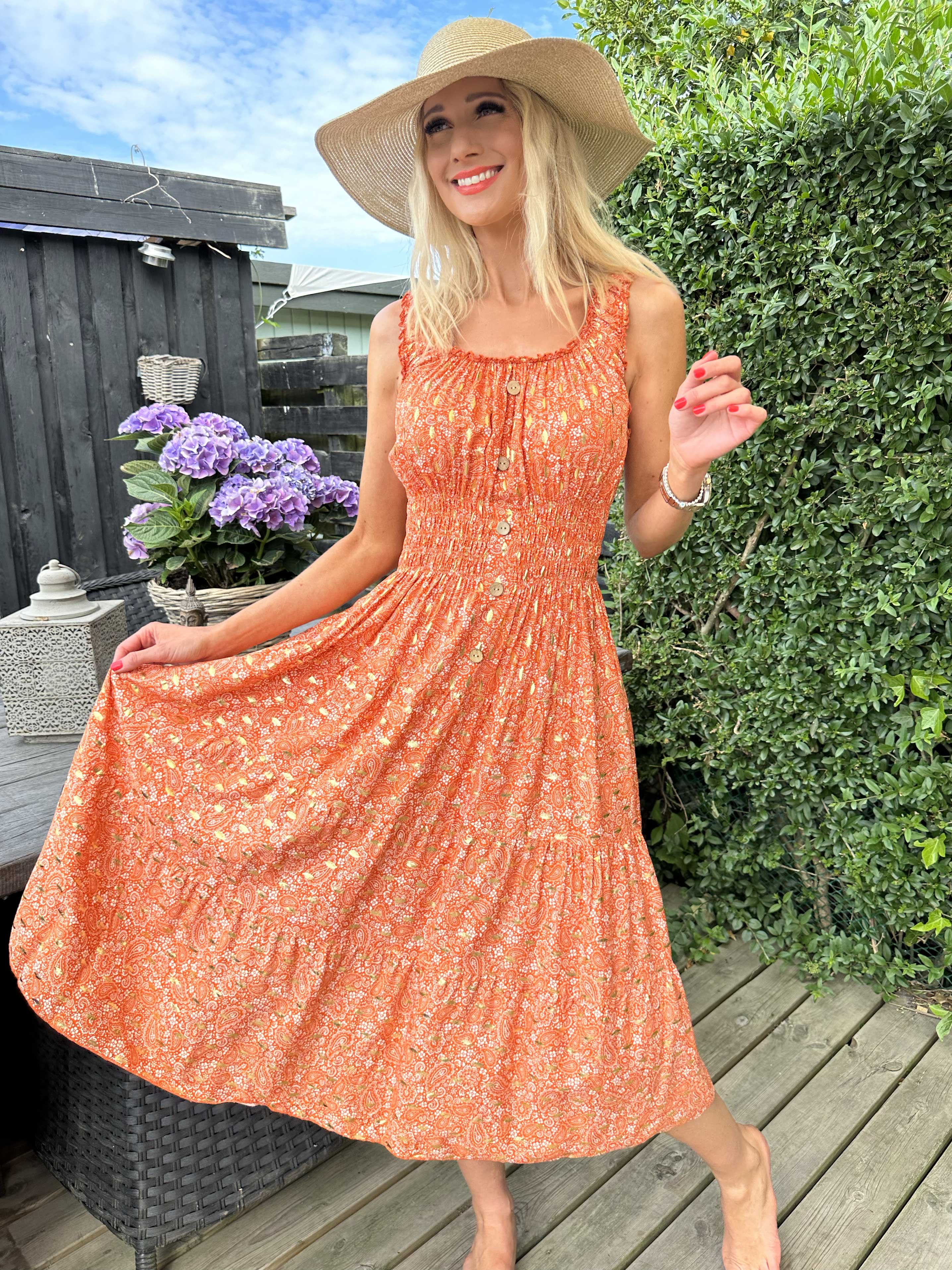 Alicia Paisley - Långklänning i viskos med paisleymönster