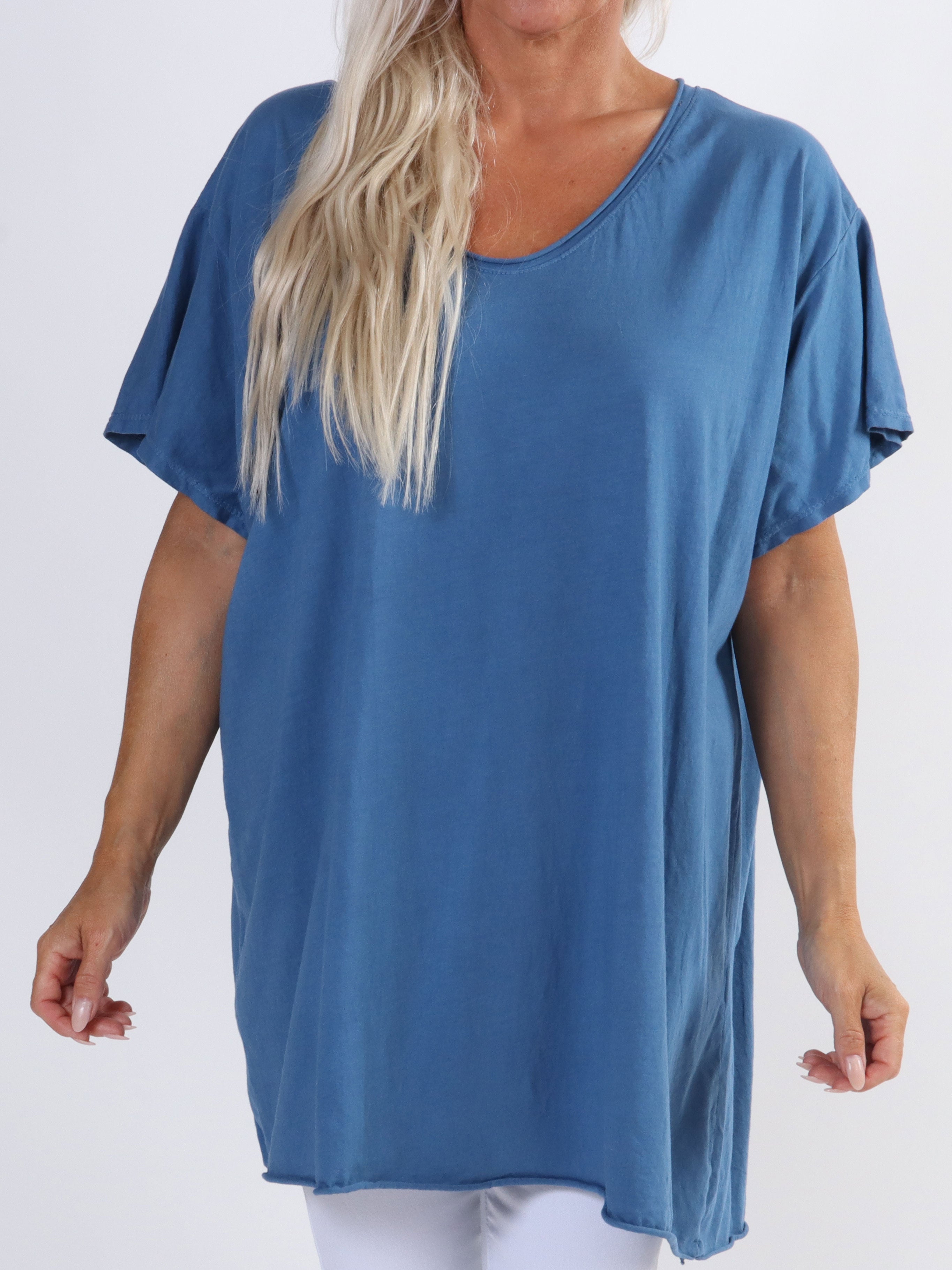 Alison - Bomulls t-shirt med v-ringning i plusstorlek