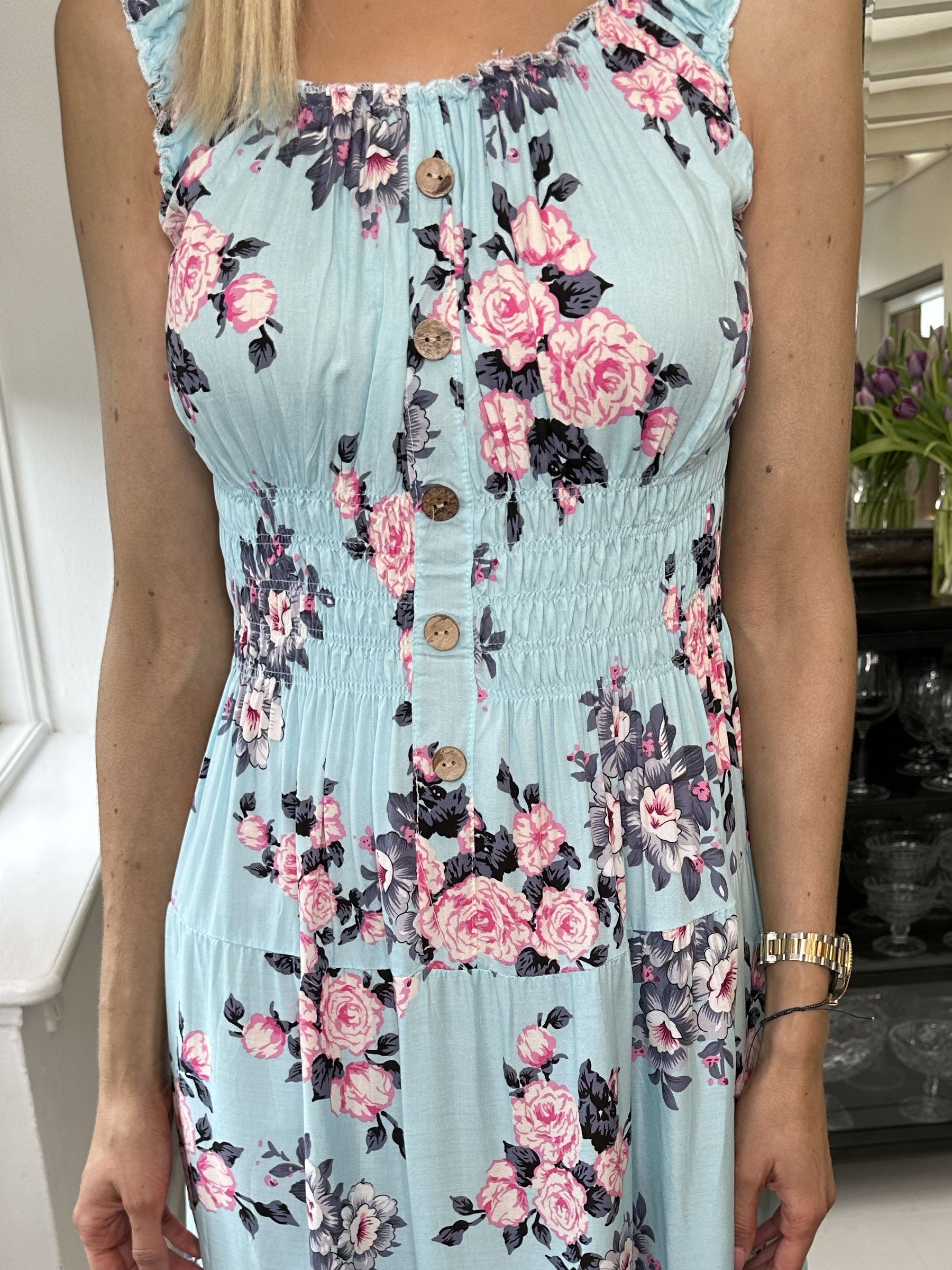 Alicia Rose - Lång bandklänning med blommigt tryck