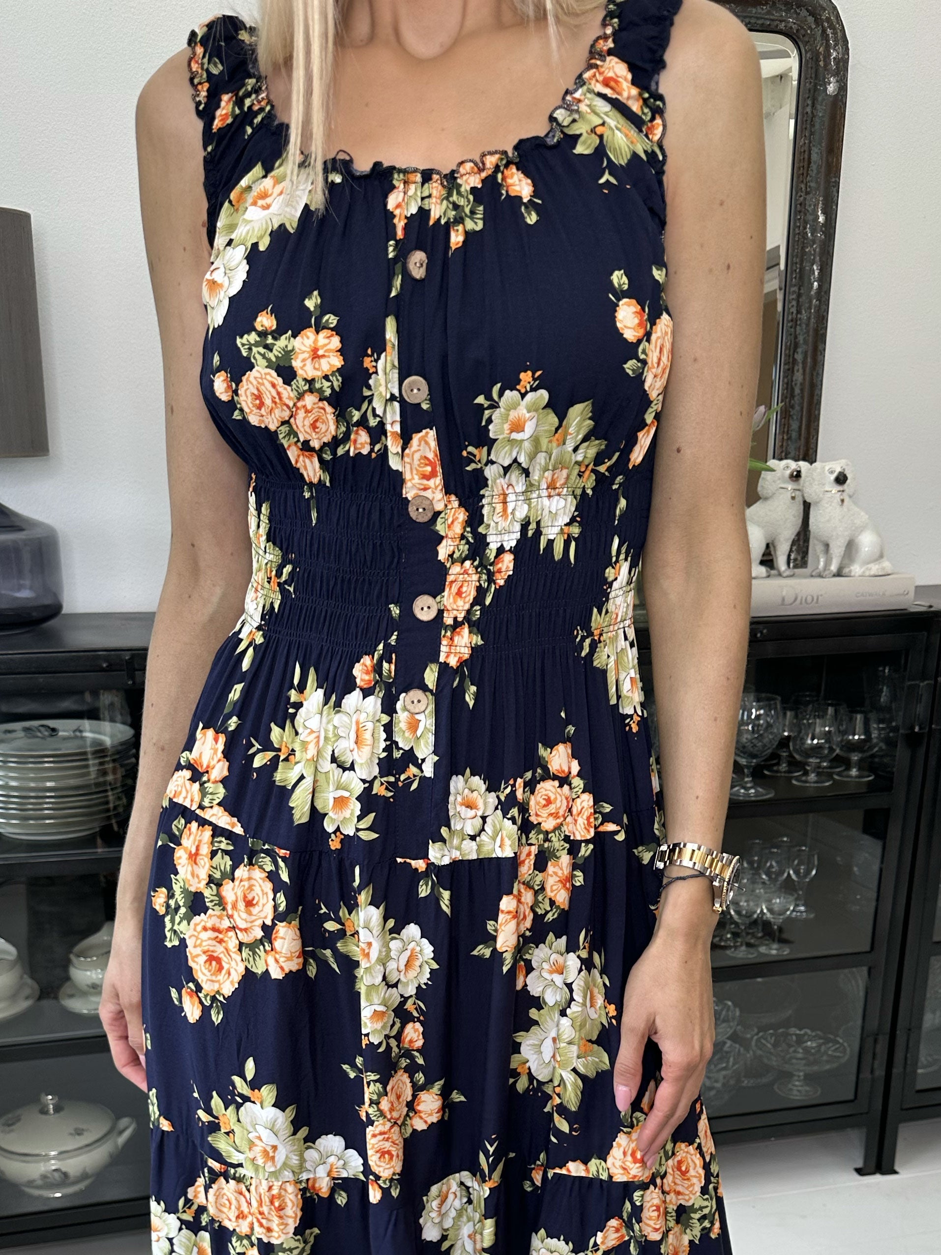 Alicia Rose - Lång bandklänning med blommigt tryck