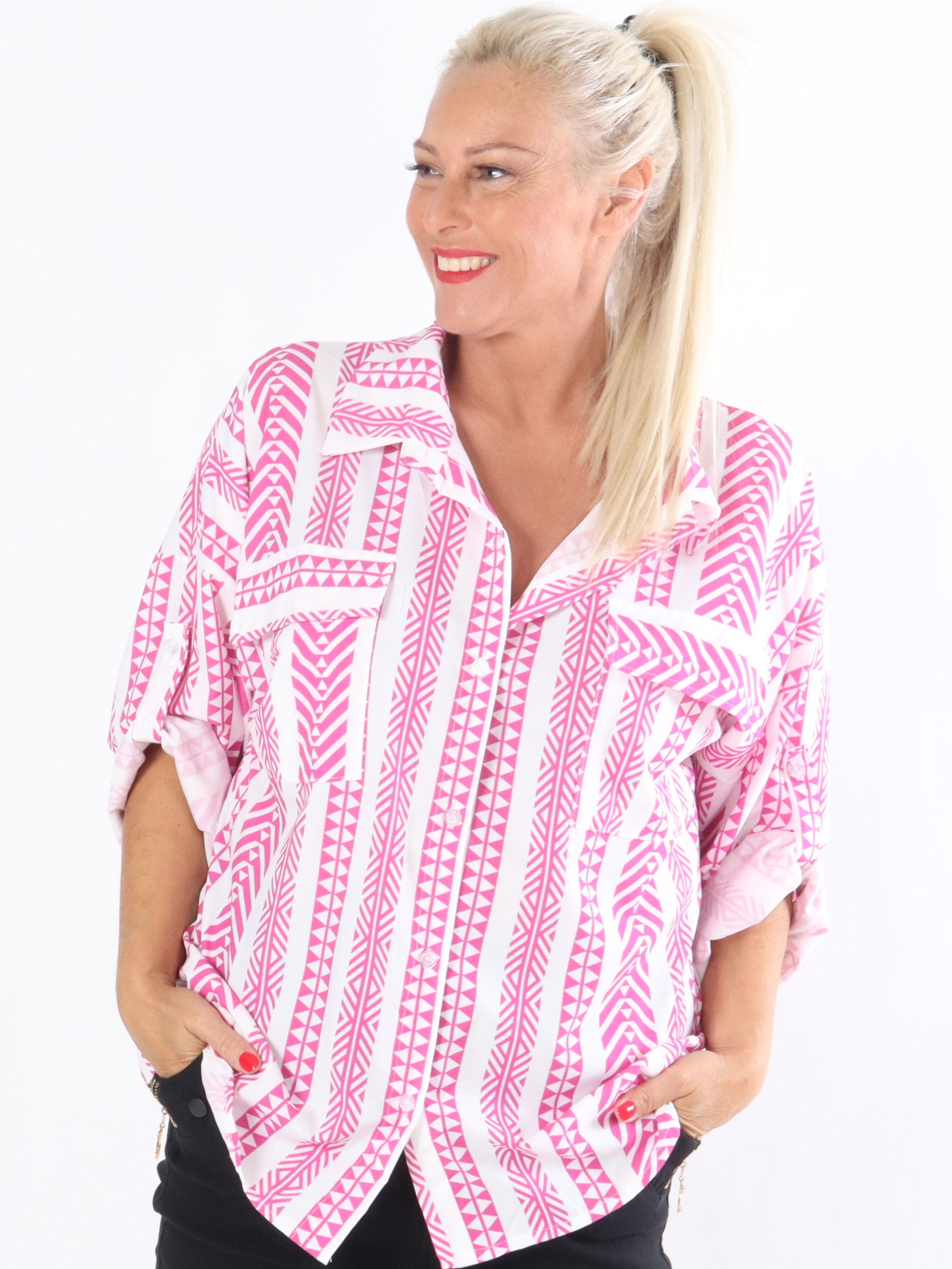 Alli - Vit skjorta med mönster