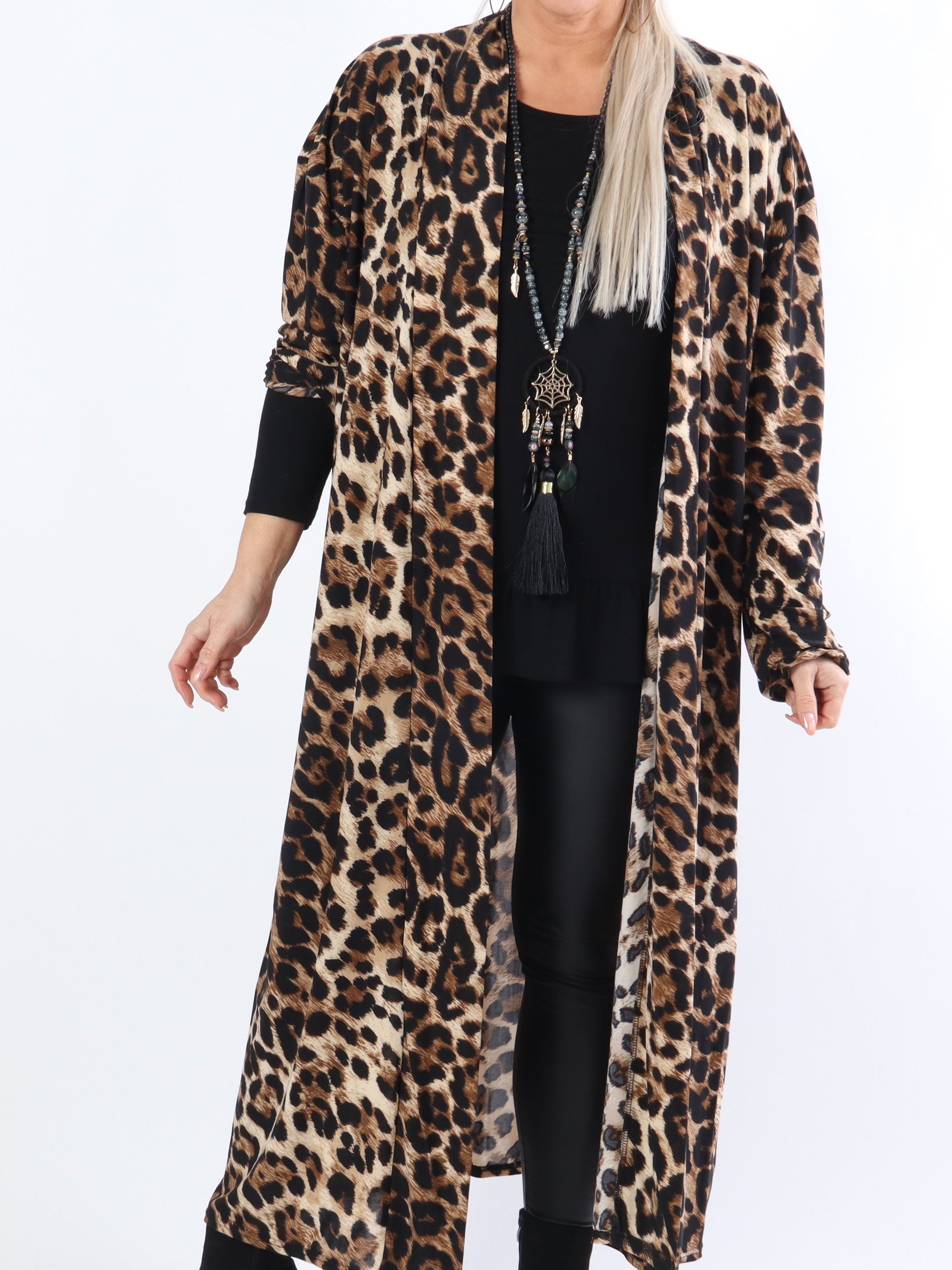 Alline long - Lång leopardkofta med stretch i plus size