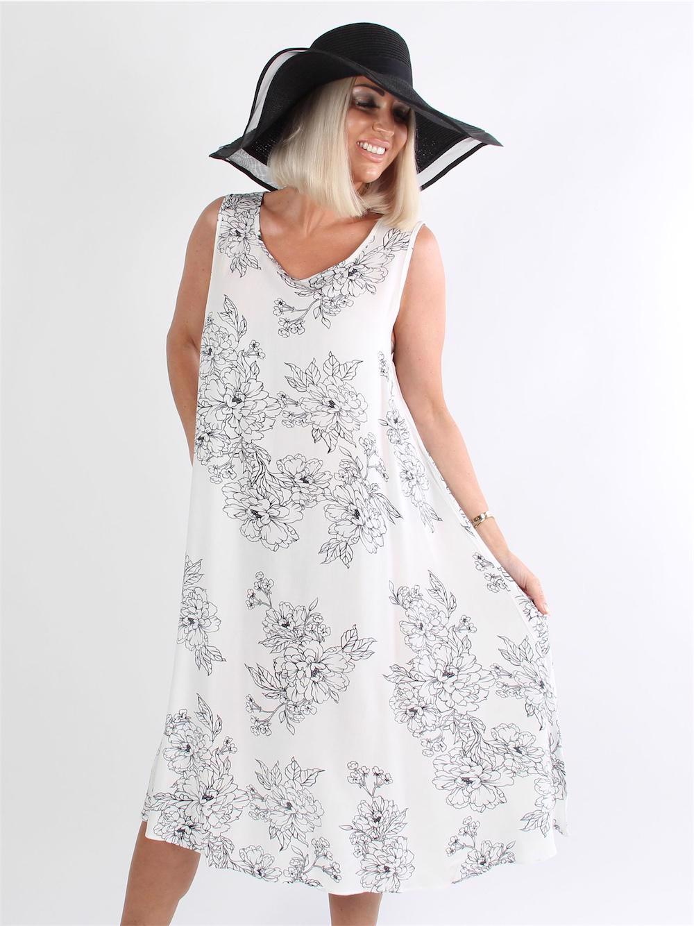 Amaranta - Klänning med blomstermotiv