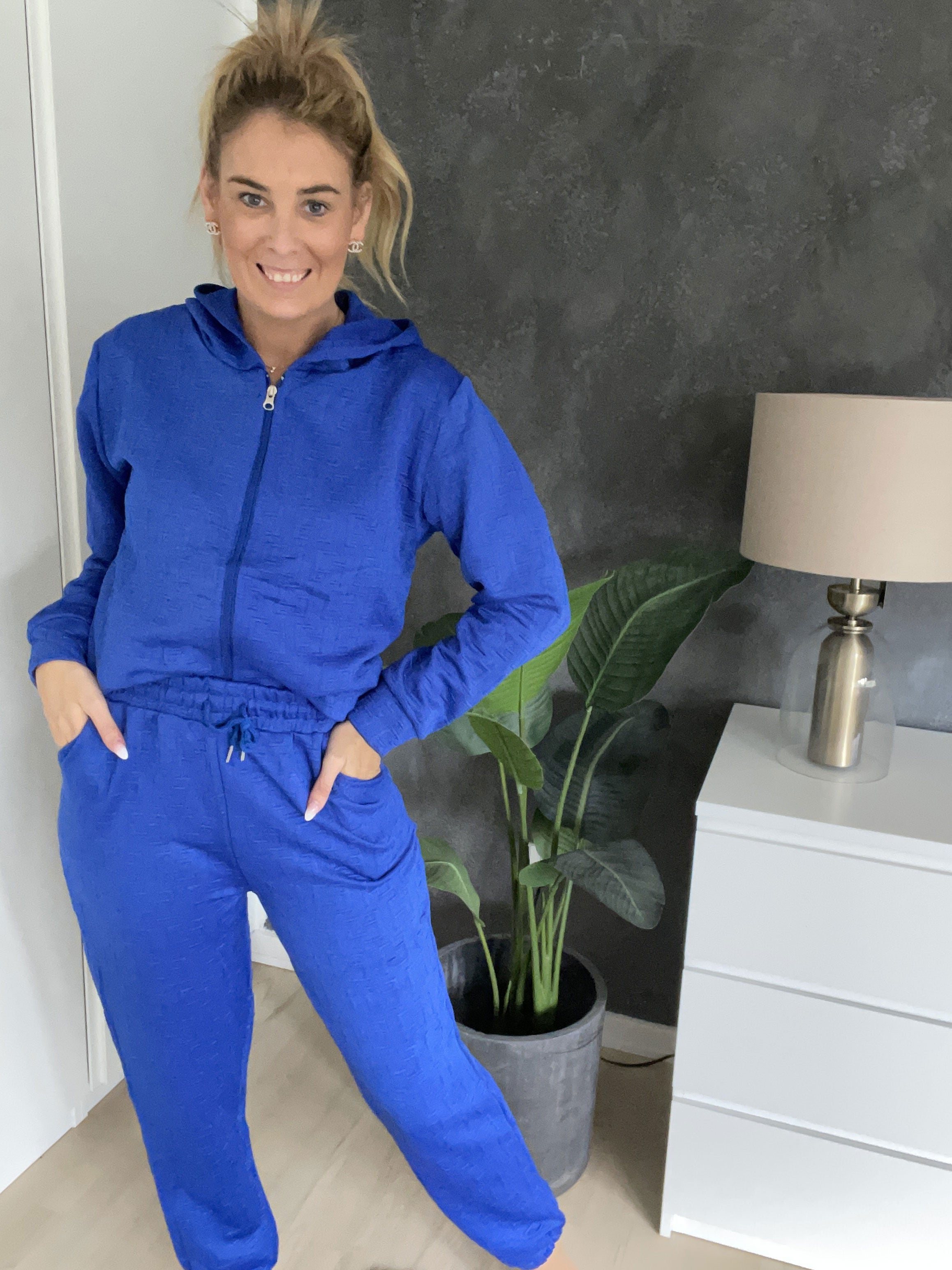 Amber - Enfärgat mönstrat jogging set i enfärgad färg - Blue