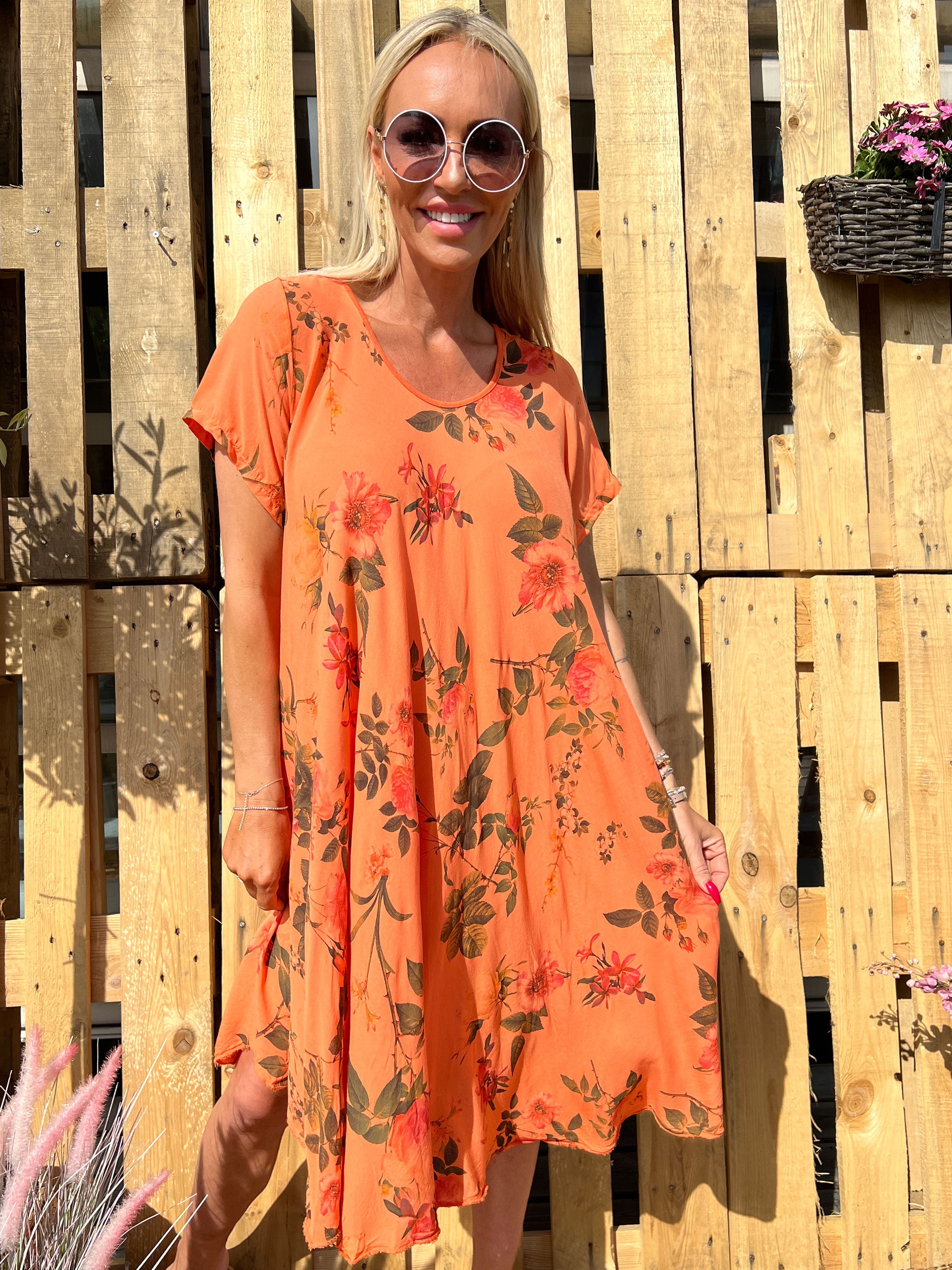 Anastasia - Klänning med blommigt tryck