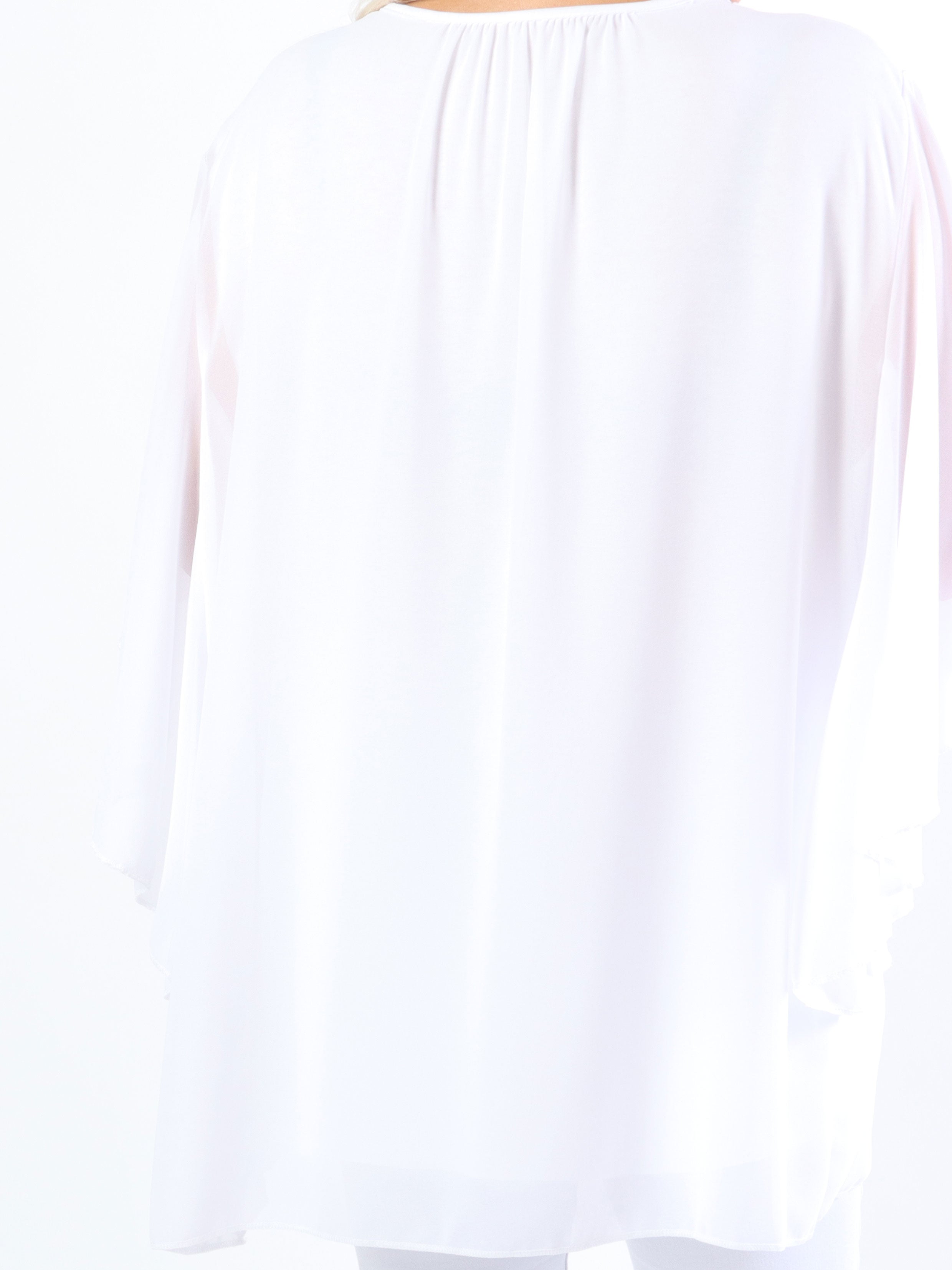 Annis - Söt plus size tunika i lös passform i chiffong