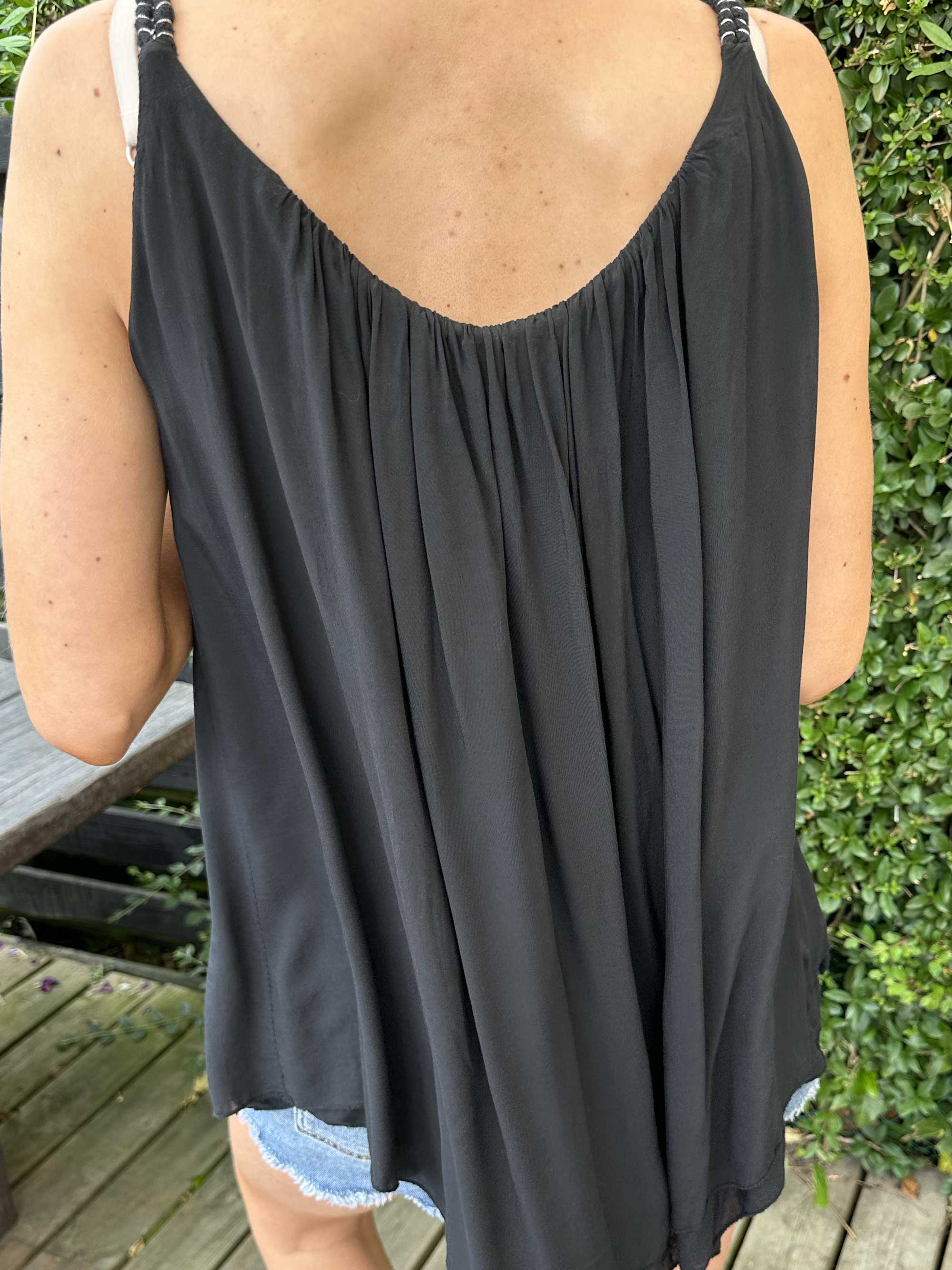 Asia - Söt enfärgad viskostopp med flätade band