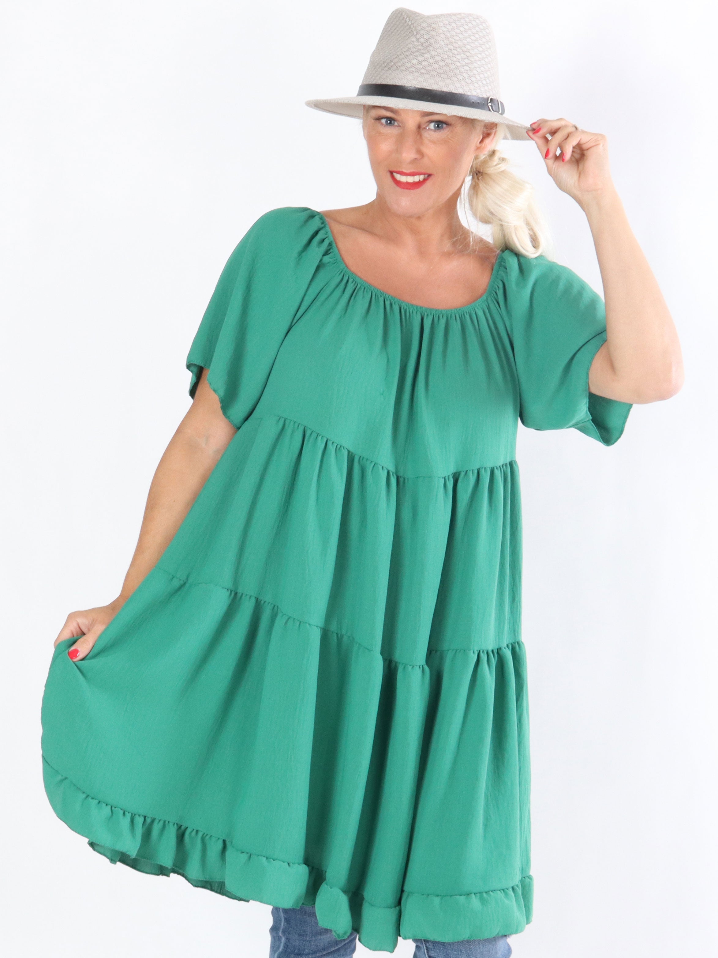 Babeth - Klänning med lagerformad look och volanger