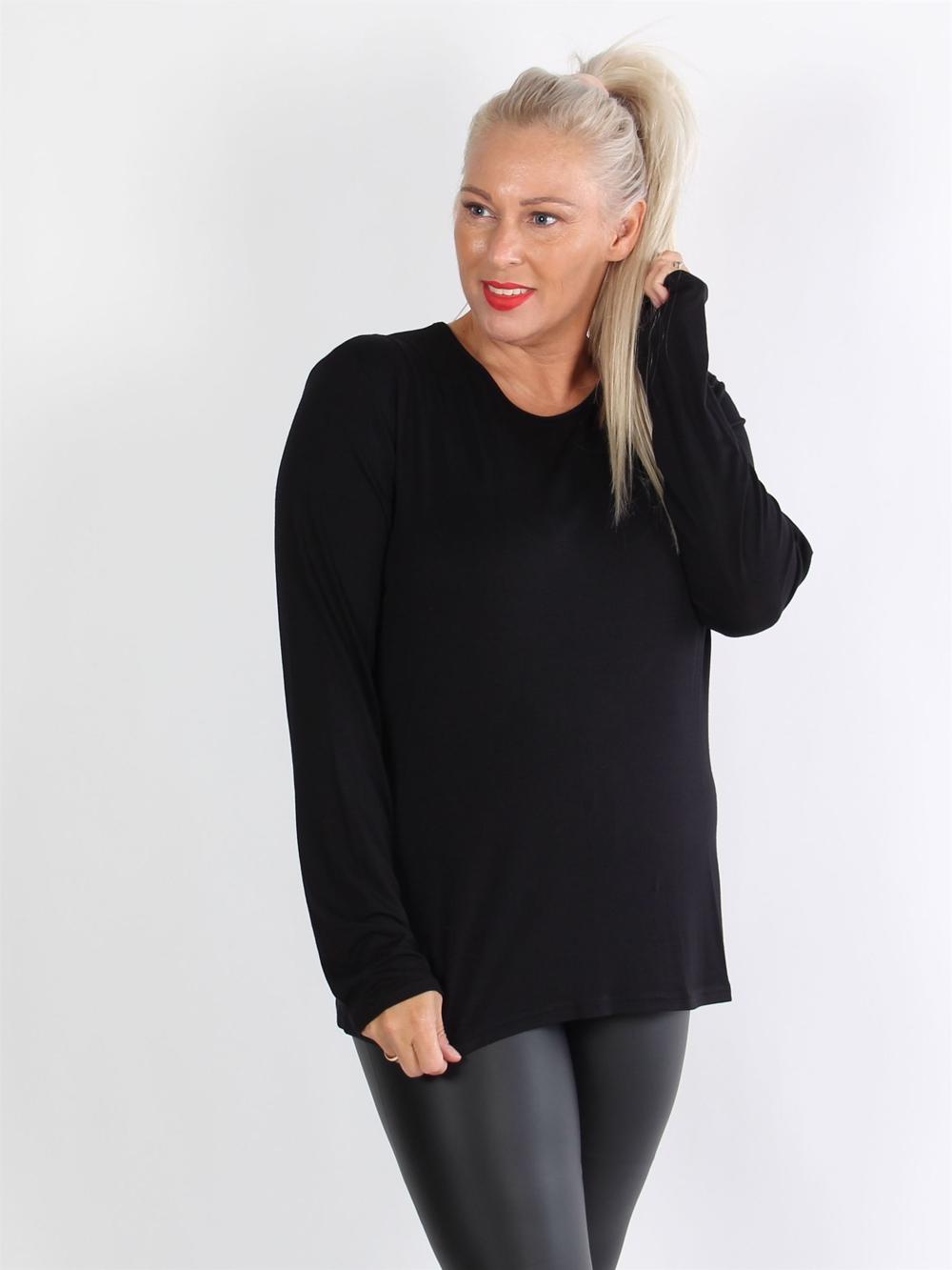 Bari - Svart långärmad basblus med svart färg