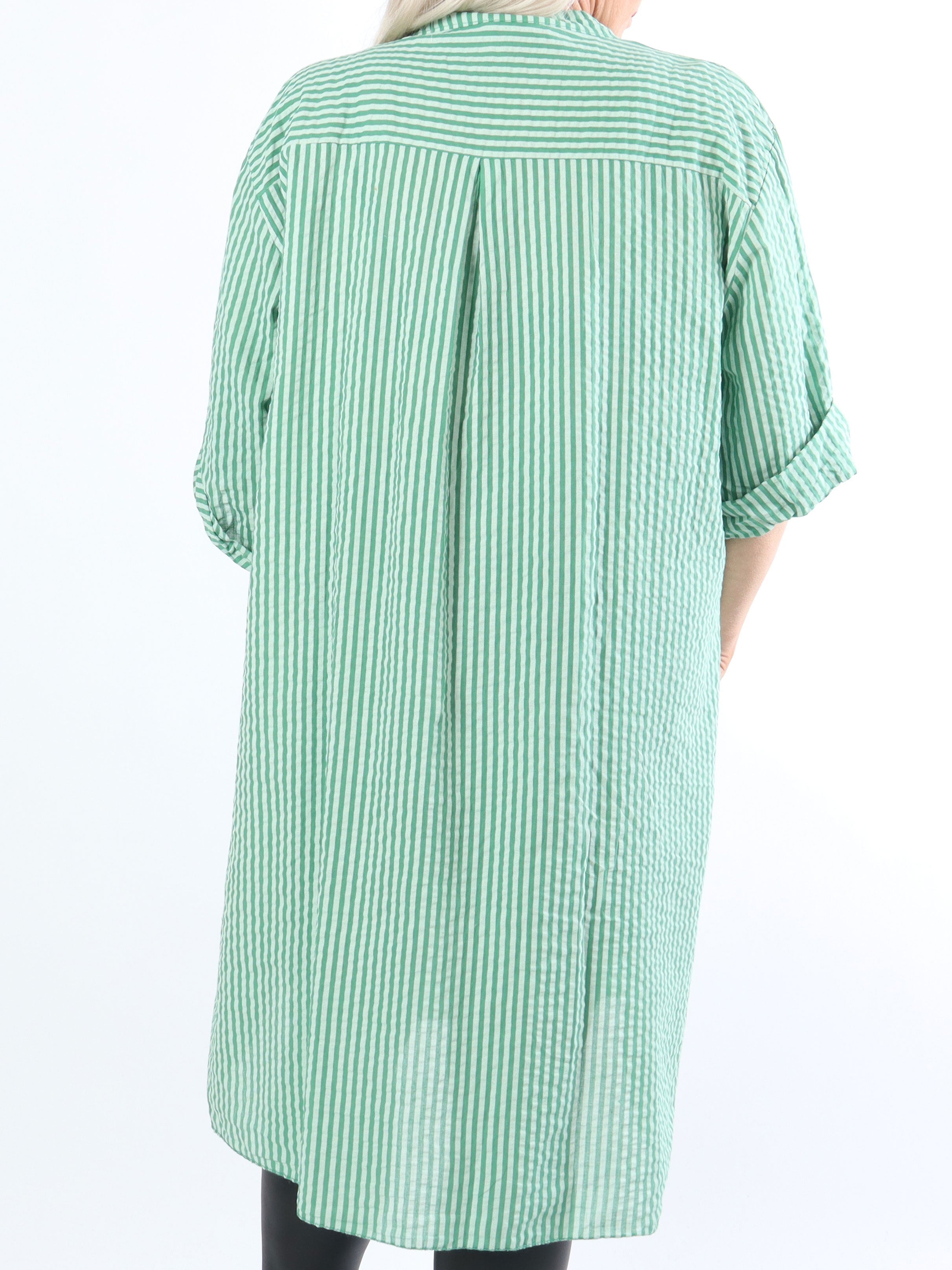 Bellis - Djärv plus size skjorta i bäck och våg