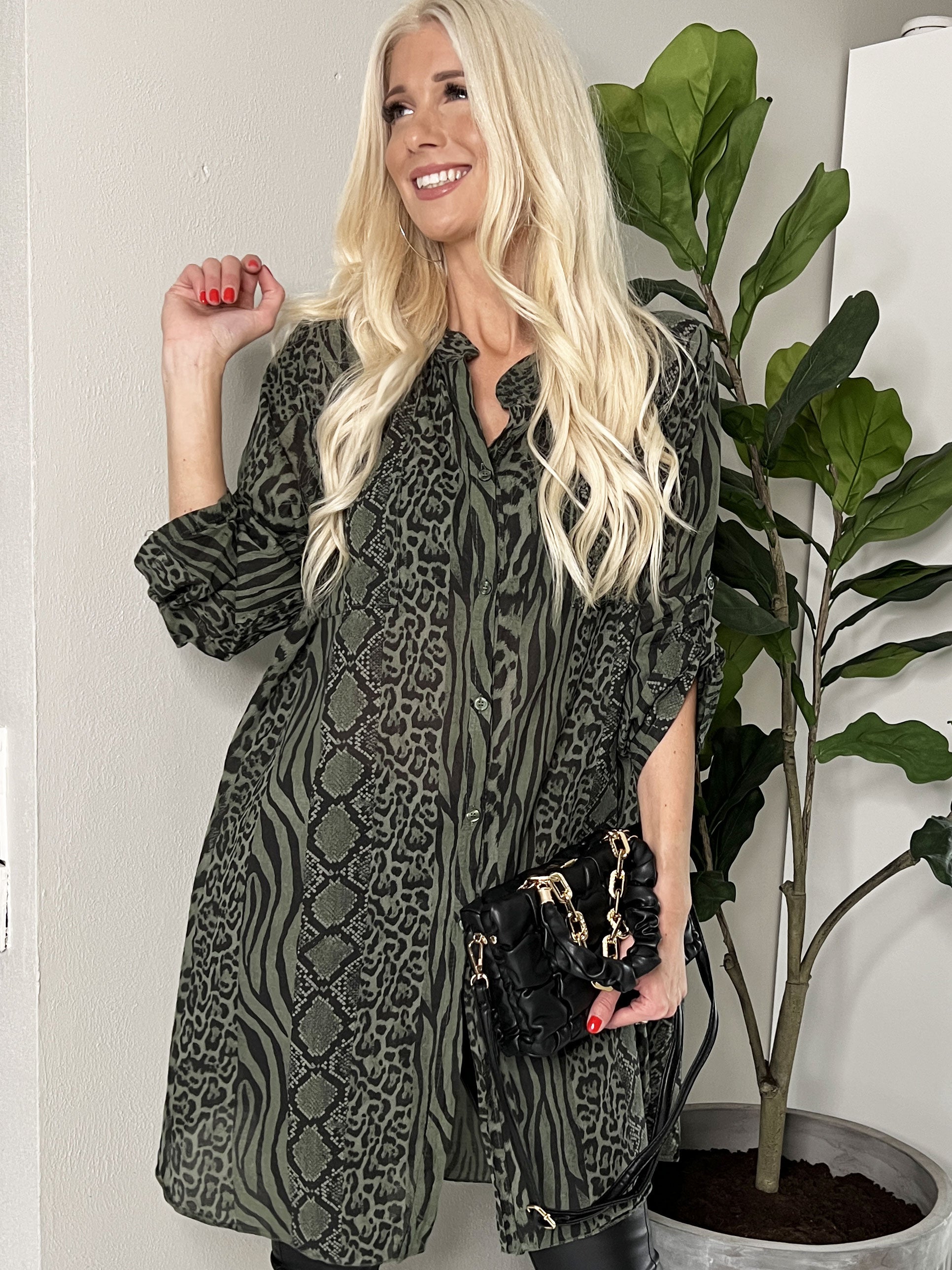 Berna Animal - Skjorta i blandat djurtryck med fickor