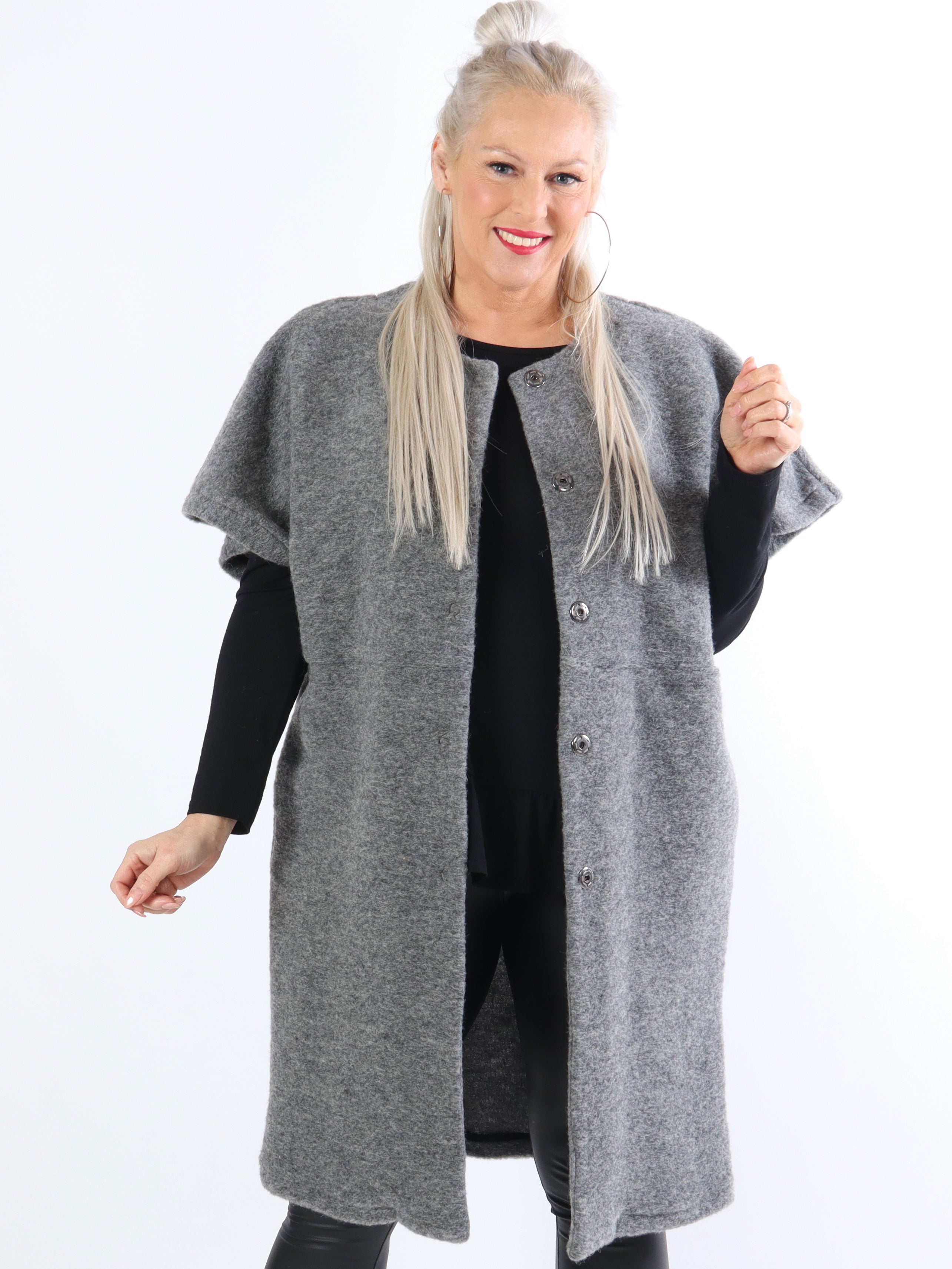 Bianca - Mjuk varm väst med knappar