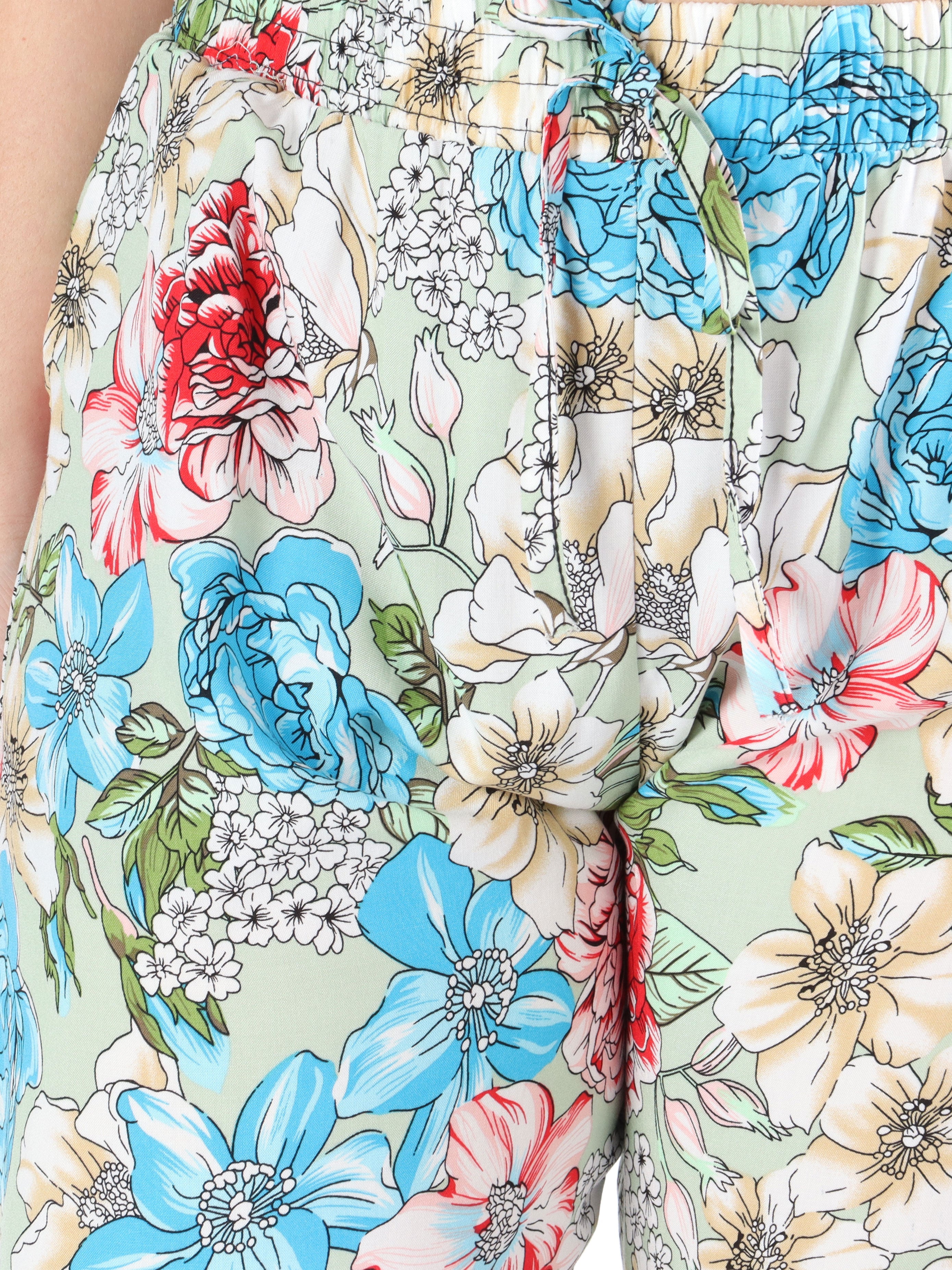 Billie - Löst sittande byxor i blommönster med elastisk kant